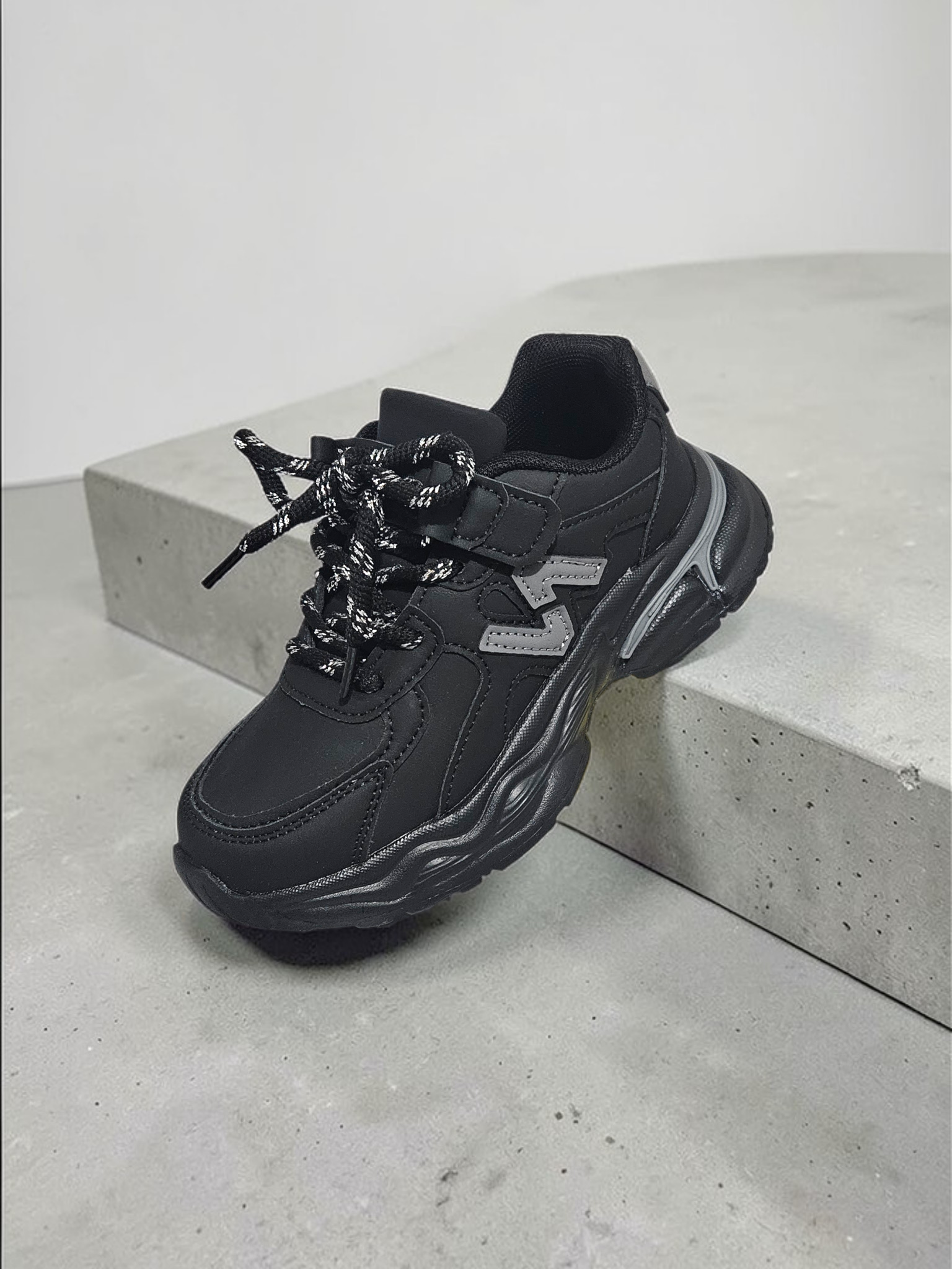 Adidași copii, Model Yuki, Piele ecologică, Talpă din spumă ultra Ușoară, Inchidere cu șiret, model sport casual pentru fete și băieți