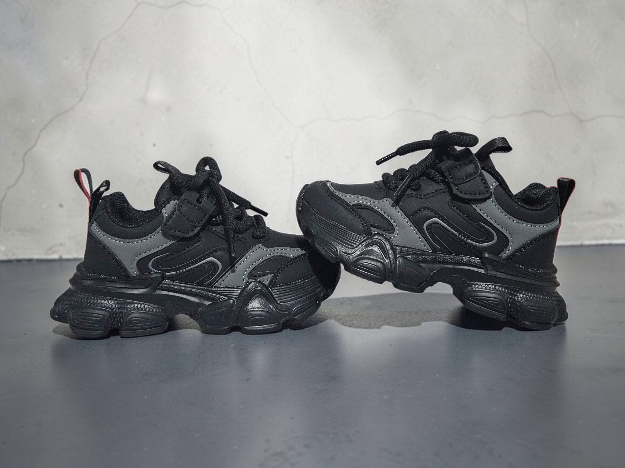 Adidași pentru Copii, Model Auri, Piele ecologică, Talpă din Spumă ultra Ușoară, Inchidere cu șiret, model sport casual pentru fete și băieți