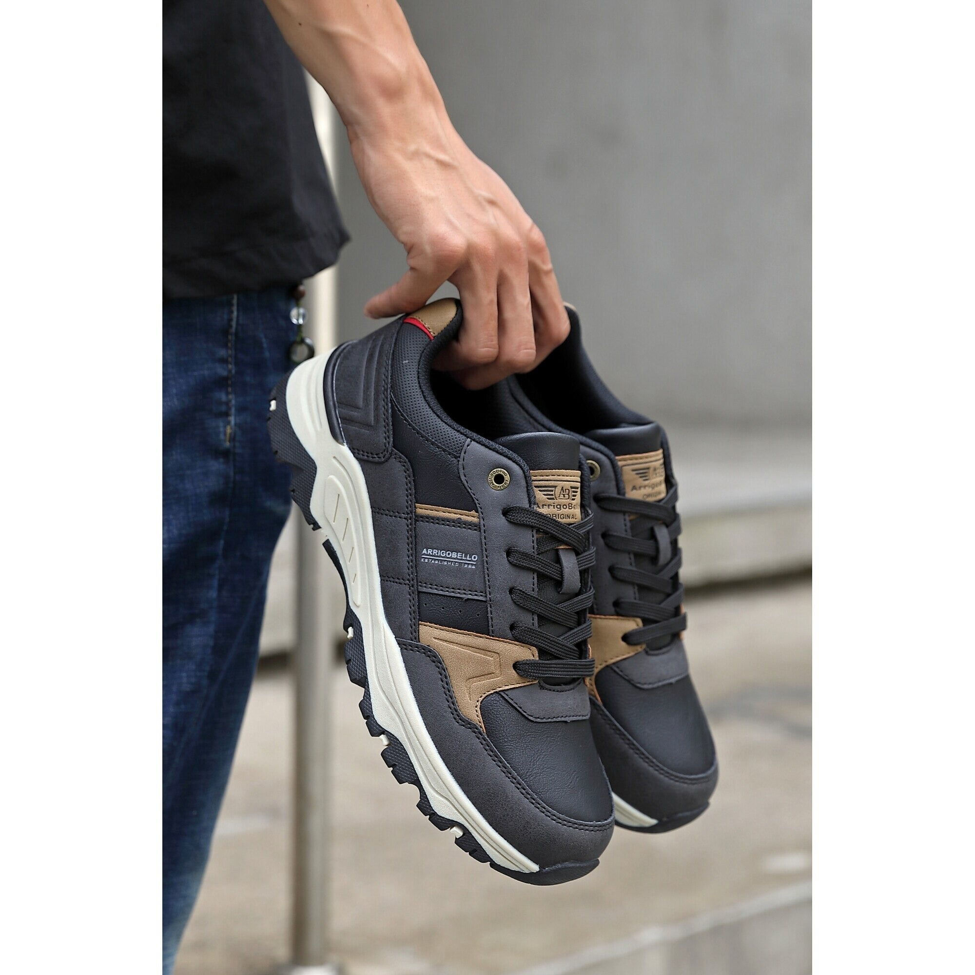 Adidași casual pentru Bărbați, Model Lorand, Piele ecologică premium, Talpă rezistentă anti-alunecare, comozi și durabili,Arrigo Bello