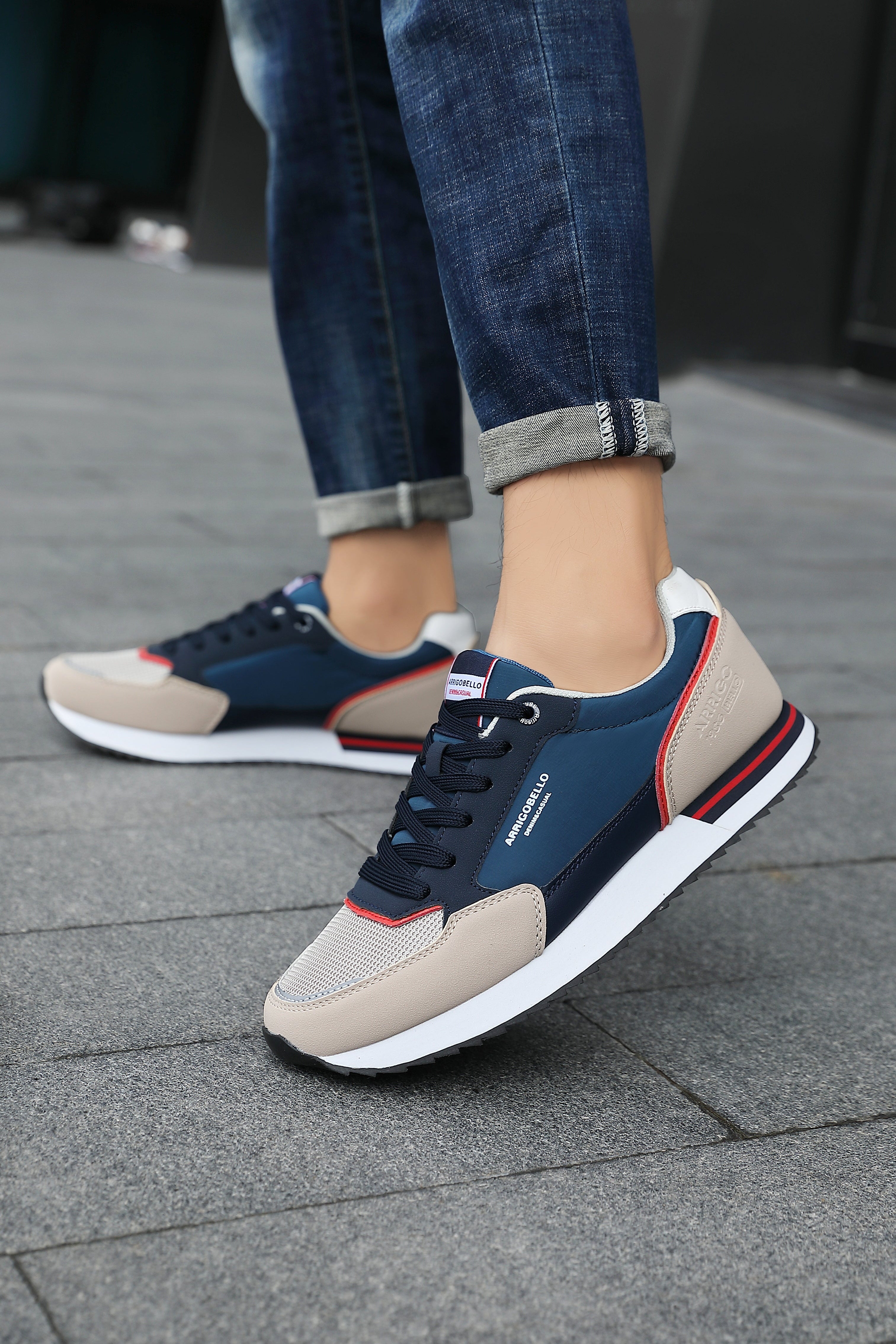 Adidasi pentru Barbati, Model Ruse, Usori și Respirabili din Textil – Talpa Flexibila din Spuma, Arrigo Bello, Bleumarin