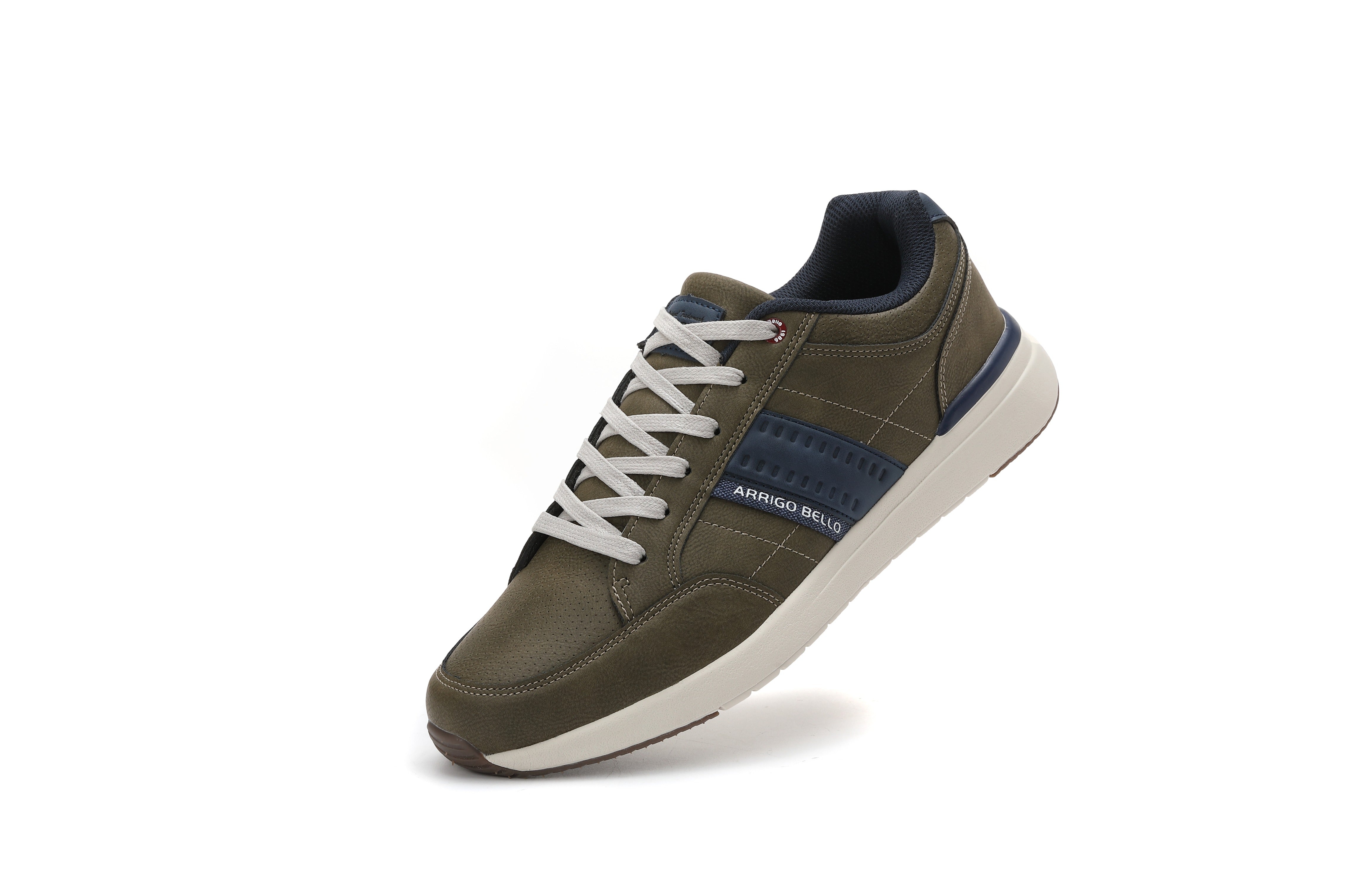 Adidasi Sport-Casual pentru Bărbați, Model Ian, Piele Ecologică Premium, Talpă Spumă, Usori, Confortabili, Arrigo Bello,Negru