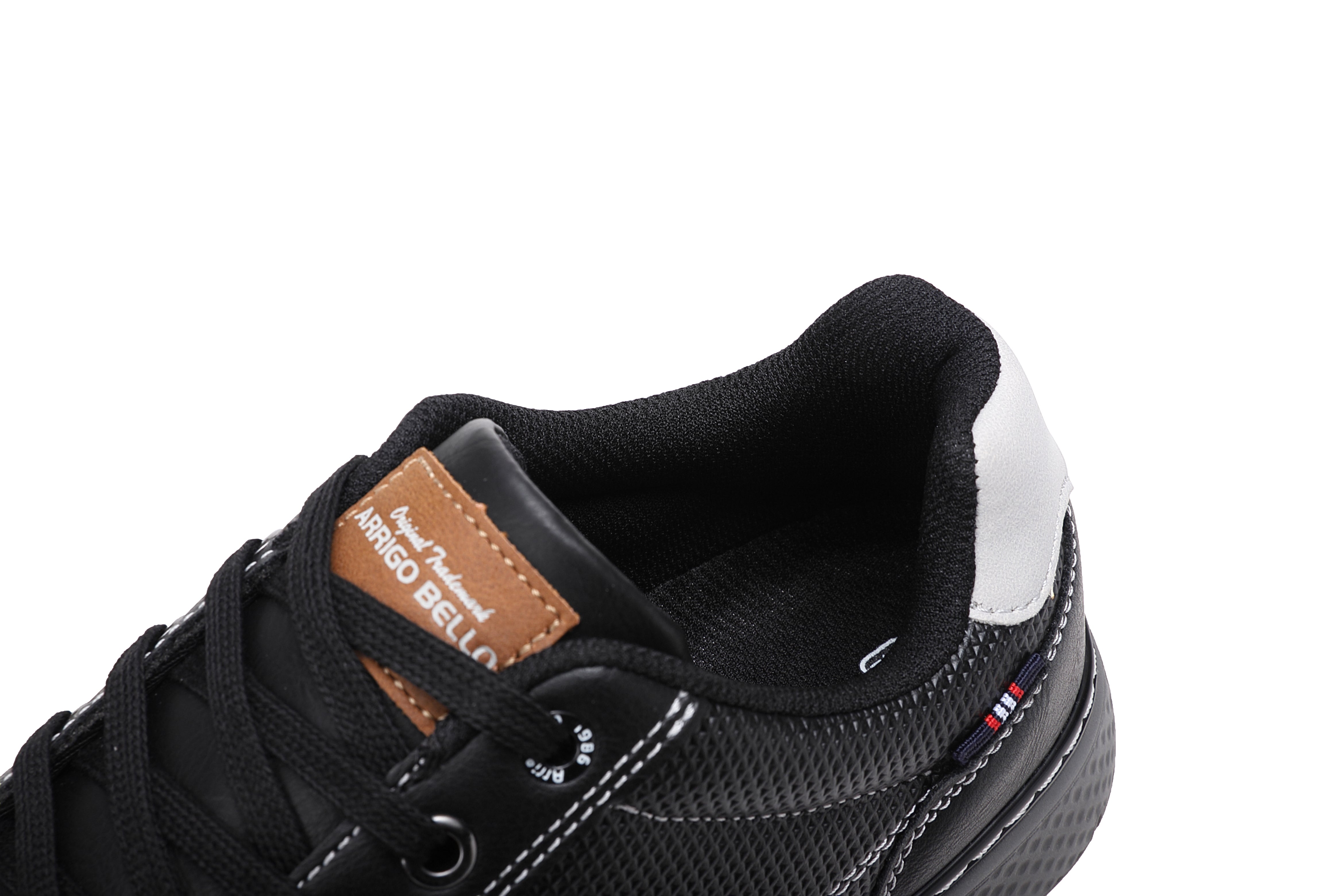 Adidasi Casual pentru Barbati, Model Calder, Talpa Usoara din spuma, Piele ecologica premium, Arrigo Bello