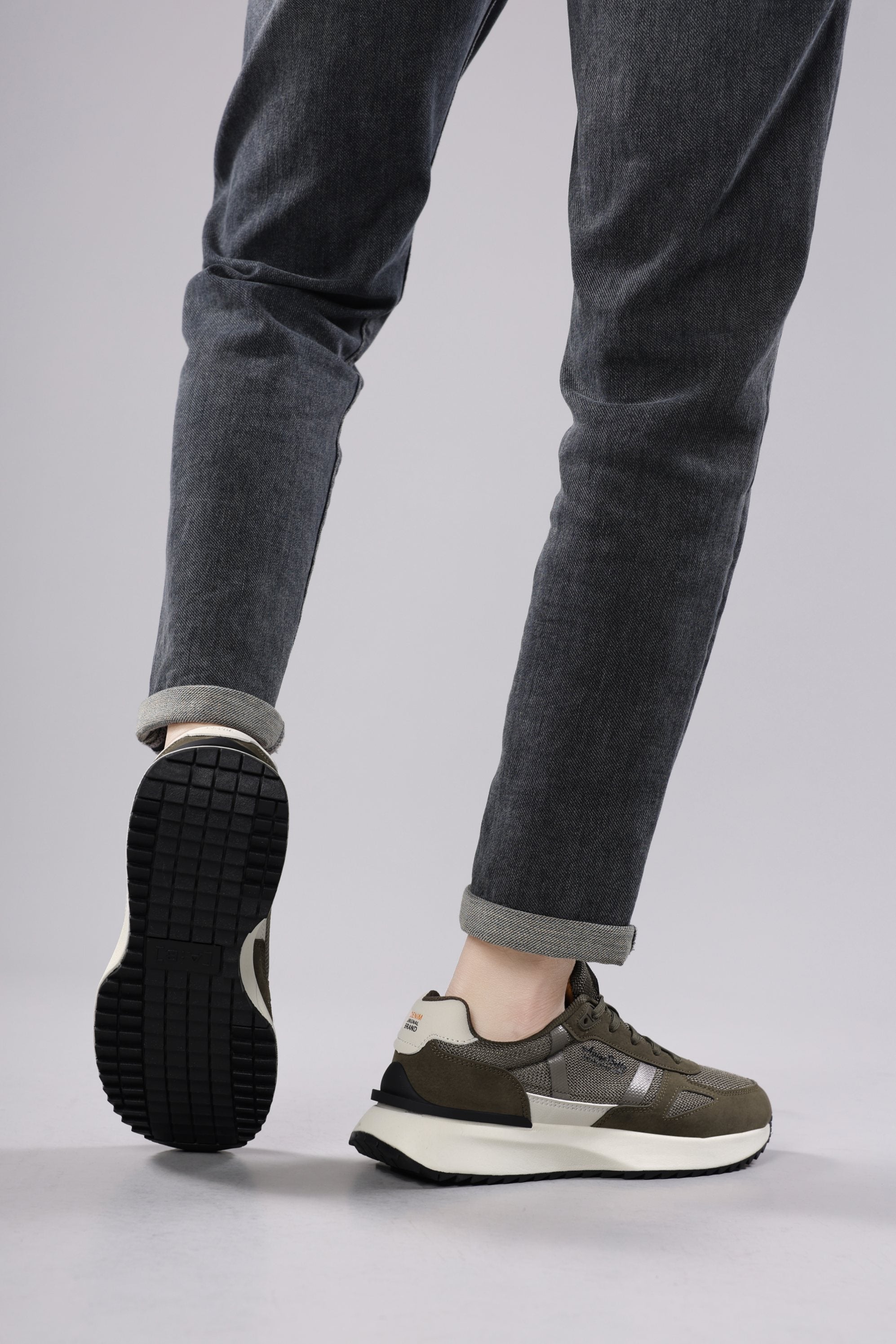 Adidasi casual pentru Barbati, Model Ziv, Realizati din Panza cu insertii piele ecologica, Talpa usoara, Arrigo Bello,Khaki