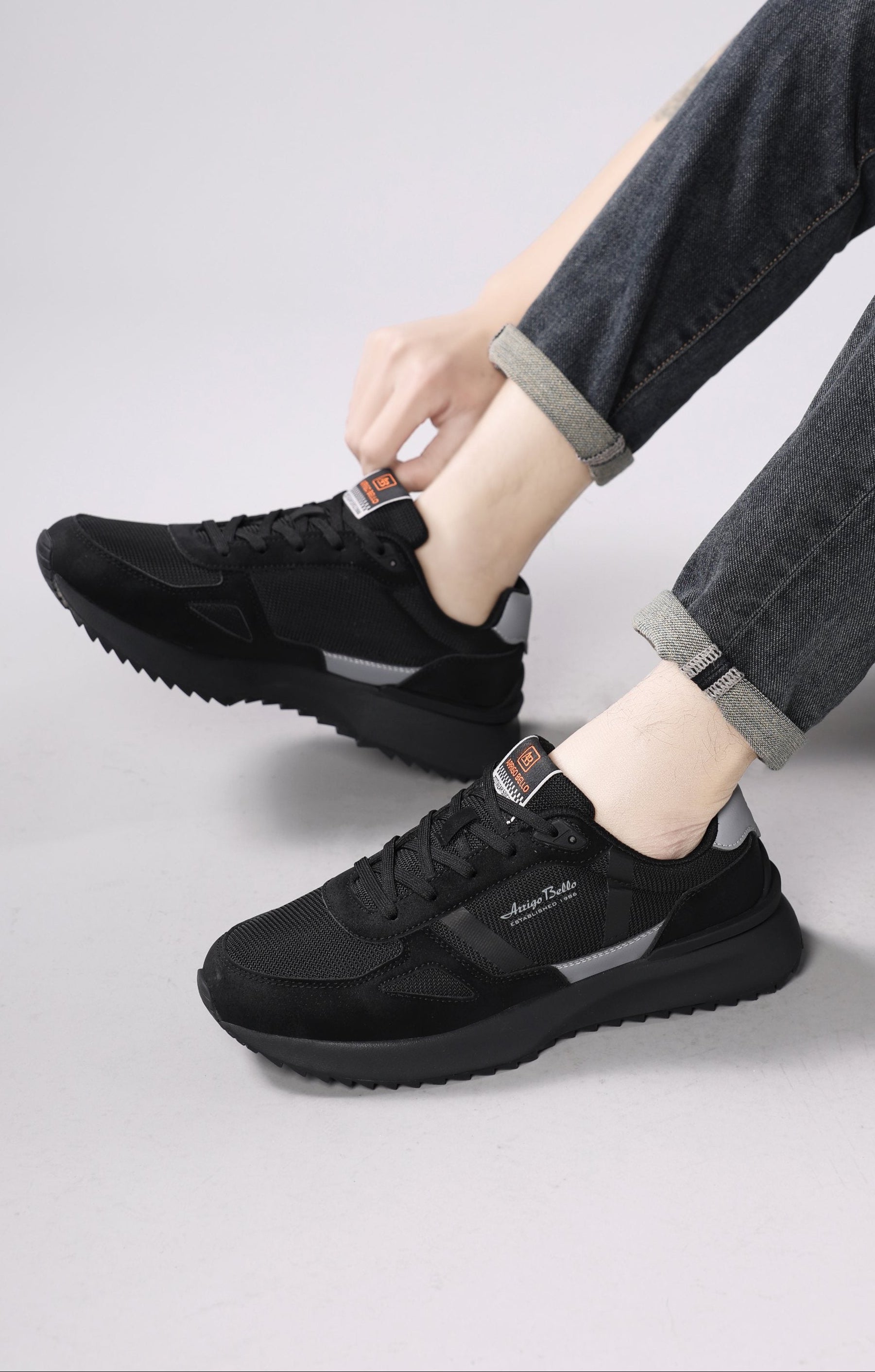 Adidasi casual pentru Barbati, Model Ziv, Realizati din Panza cu insertii piele ecologica, Talpa usoara, Arrigo Bello,Negru