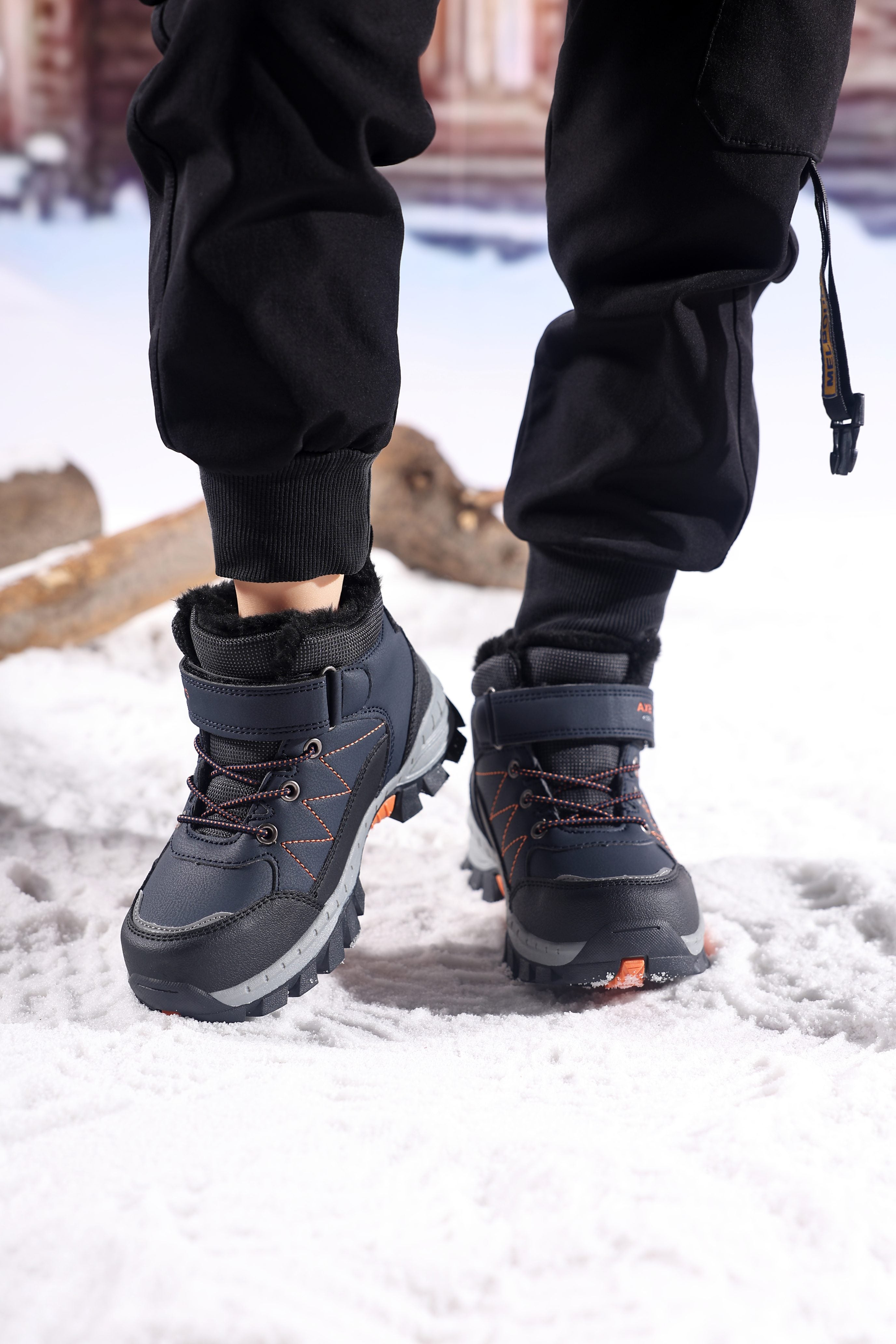 Bocanci imblaniti Rasen pentru Baieti, Piele Ecologica, SIret elastic si Arici, Talpa Antiderapanta, Ax Boxing