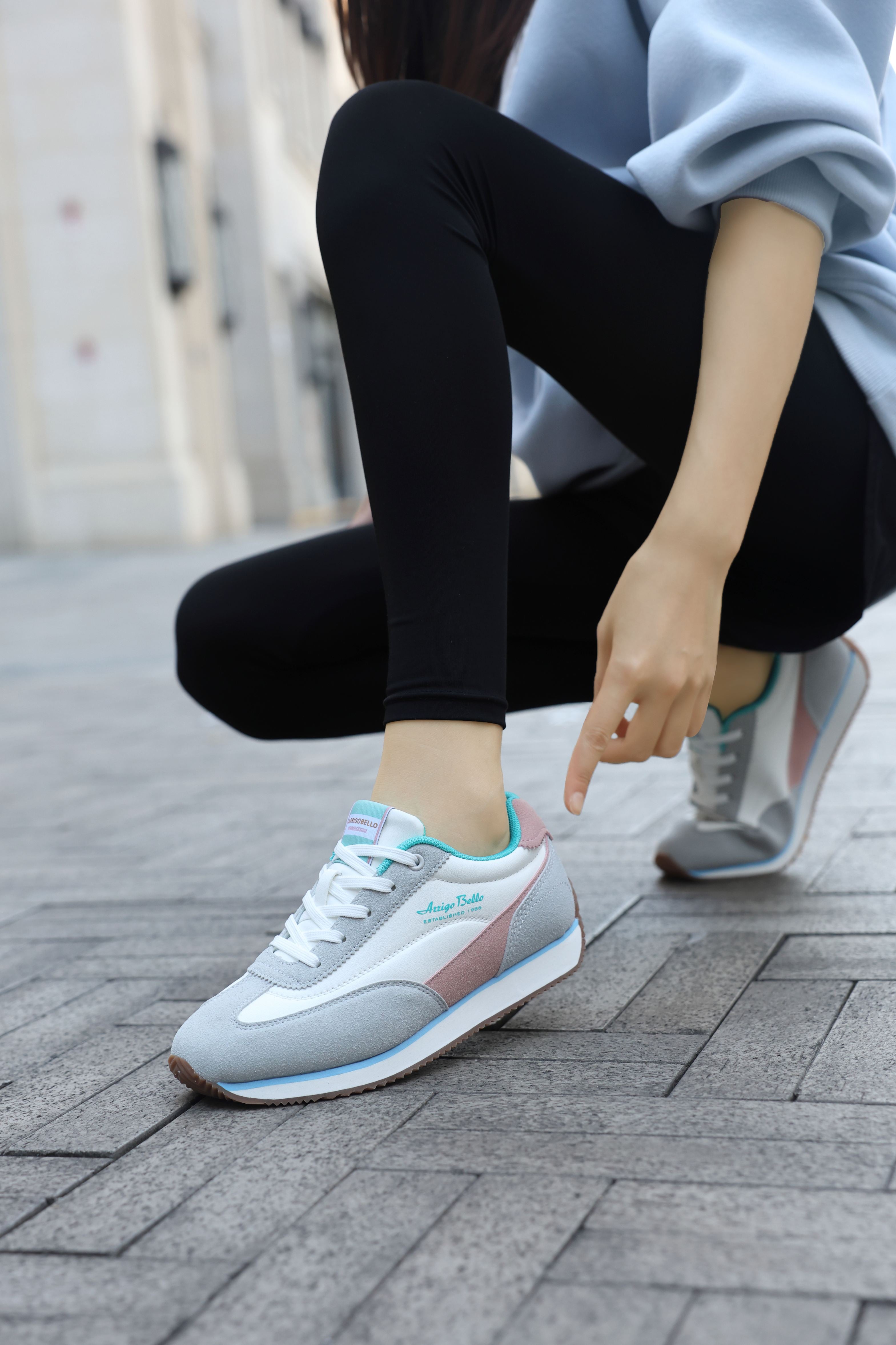 Pantofi casual pentru Dama, Model Lisa, Piele ecologica cu insertii piele naturala, Talpa subtire, Arrigo Bello