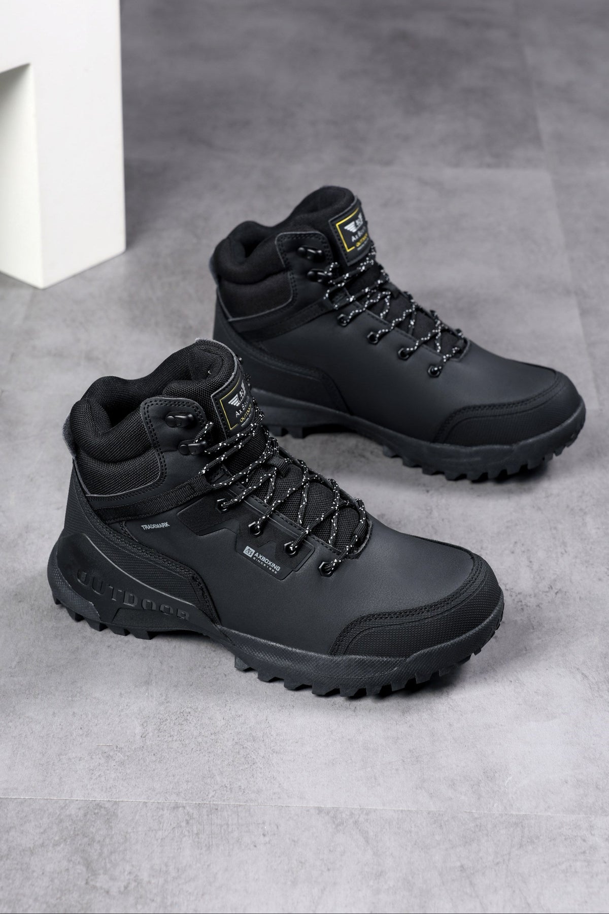 Ghete Imblanite Unisex, Model Ralo, Piele ecologica premium, Talpa Antiderapanta, Model Outdoor Confortabil, Ax Boxing, Negru