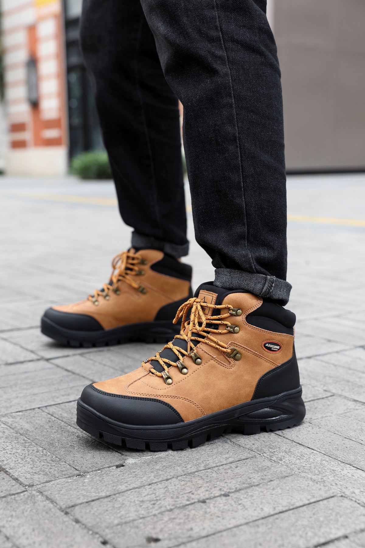 Bocanci Imblaniti pentru Barbati, Model David, Piele ecologica Premium, Talpa Antiderapanta, Caldurosi si Confortabili, Ax Boxing, Camel