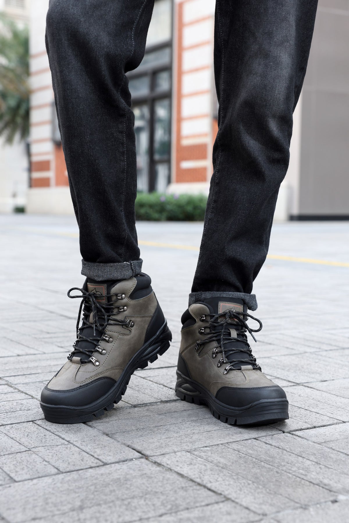 Bocanci Imblaniti pentru Barbati, Model David, Piele ecologica Premium, Talpa Antiderapanta, Caldurosi si Confortabili, Ax Boxing, Khaki