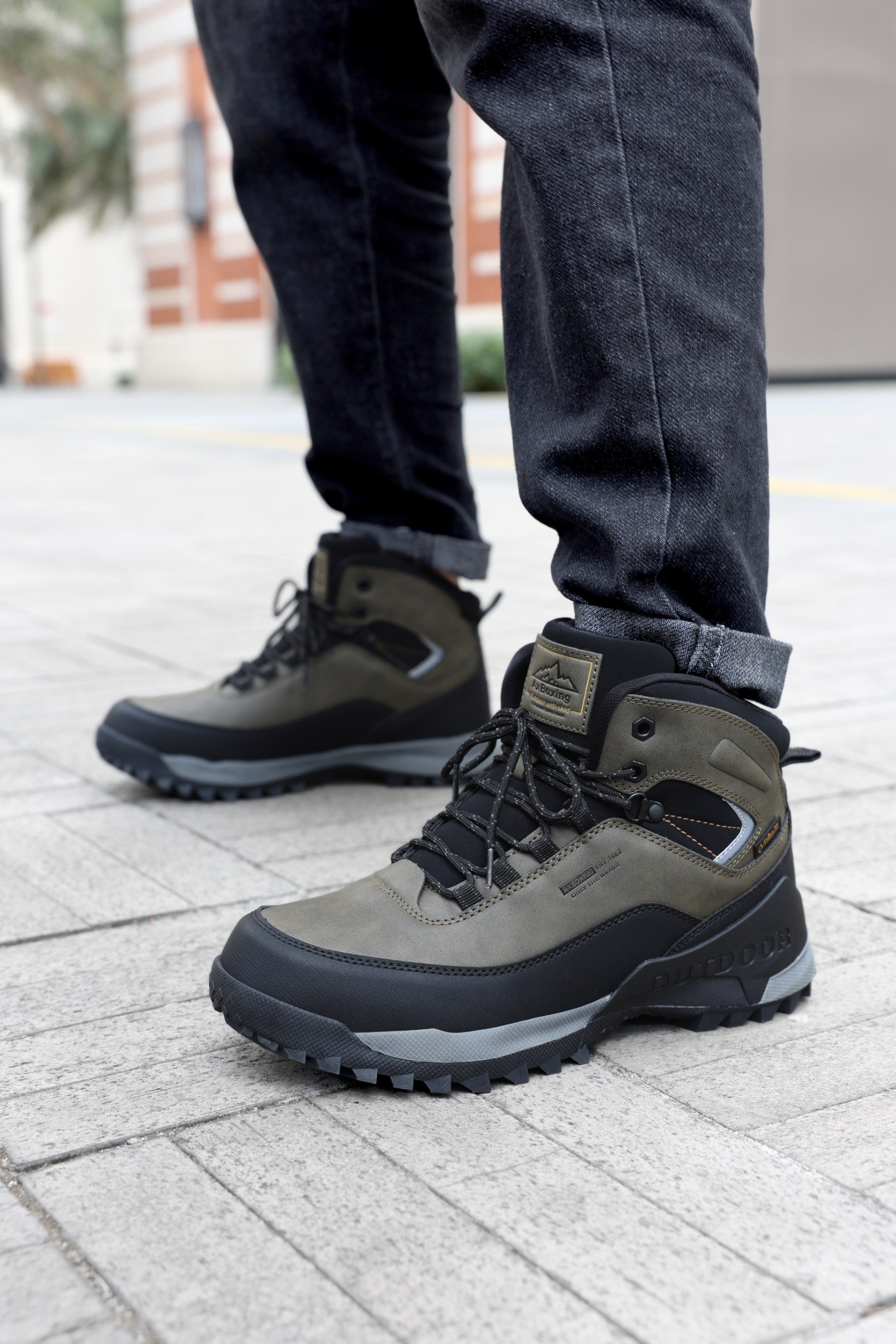 Bocanci Imblaniti pentru Barbati, Model Simon,Piele Ecologica Premium, Talpa Antiderapanta cu striatii, Caldurosi si Confortabili, Ax Boxing, Khaki