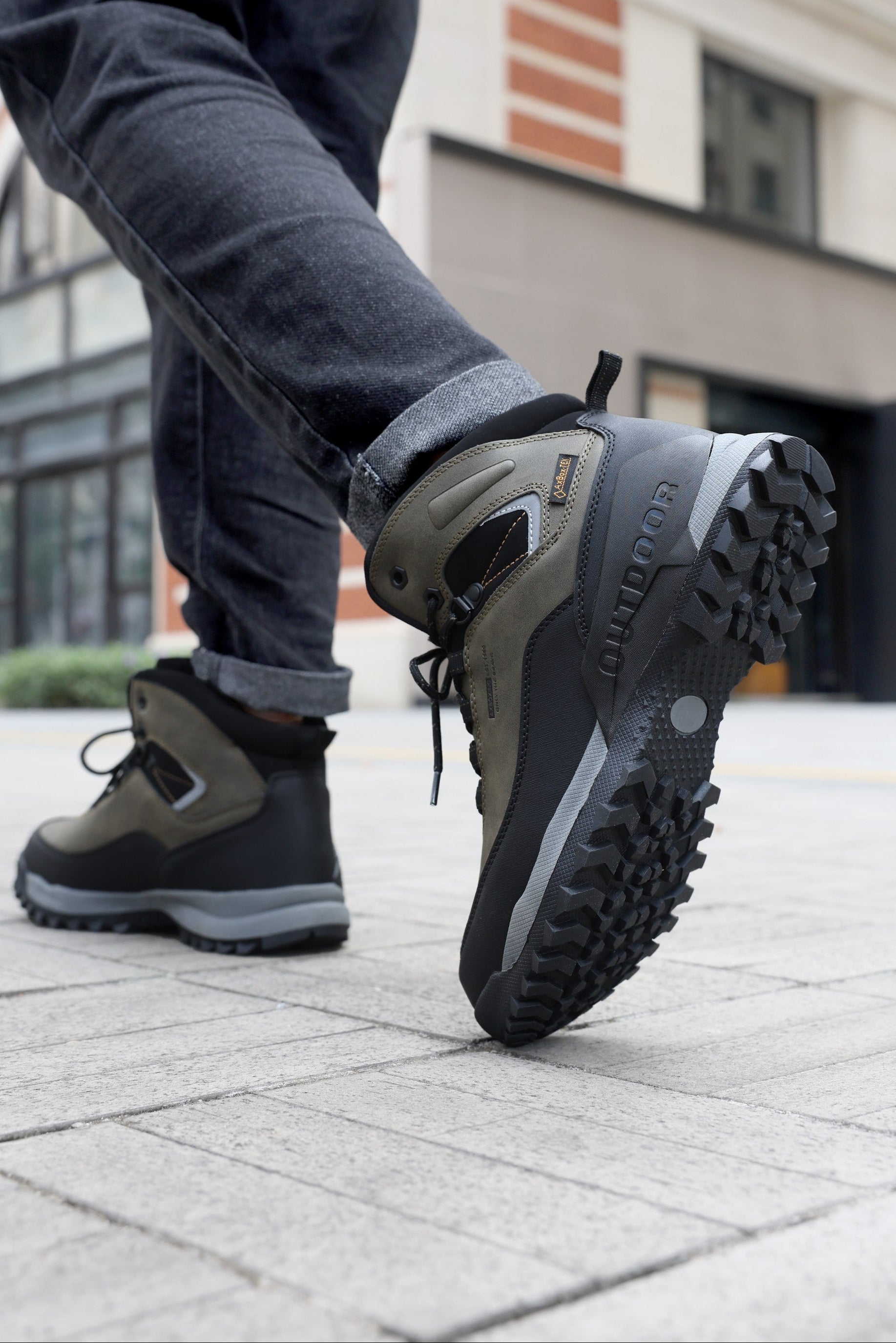 Bocanci Imblaniti pentru Barbati, Model Simon,Piele Ecologica Premium, Talpa Antiderapanta cu striatii, Caldurosi si Confortabili, Ax Boxing, Khaki