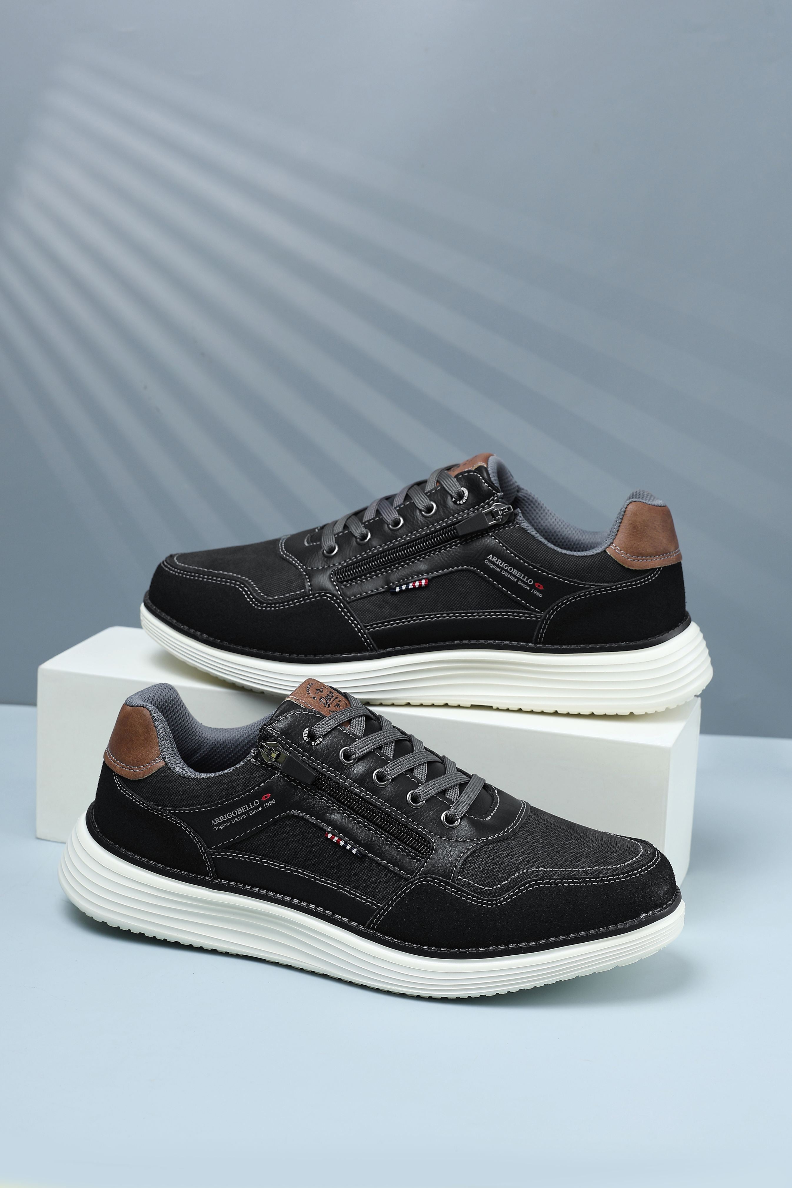 Pantofi casual Bărbați, Model Franco, Piele ecologică, inserții din Piele naturală, Talpă ușoară din Spumă și fermoar funcțional, Arrigo Bello