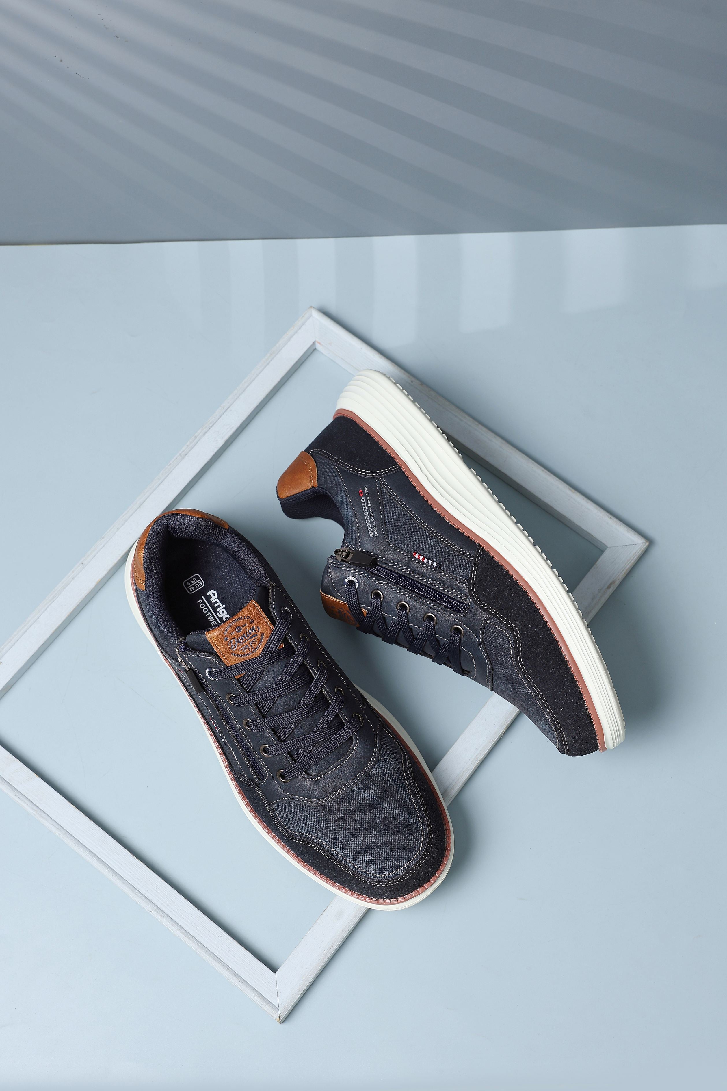 Pantofi casual Bărbați, Model Franco, Piele ecologică, inserții din Piele naturală, Talpă ușoară din Spumă și fermoar funcțional, Arrigo Bello