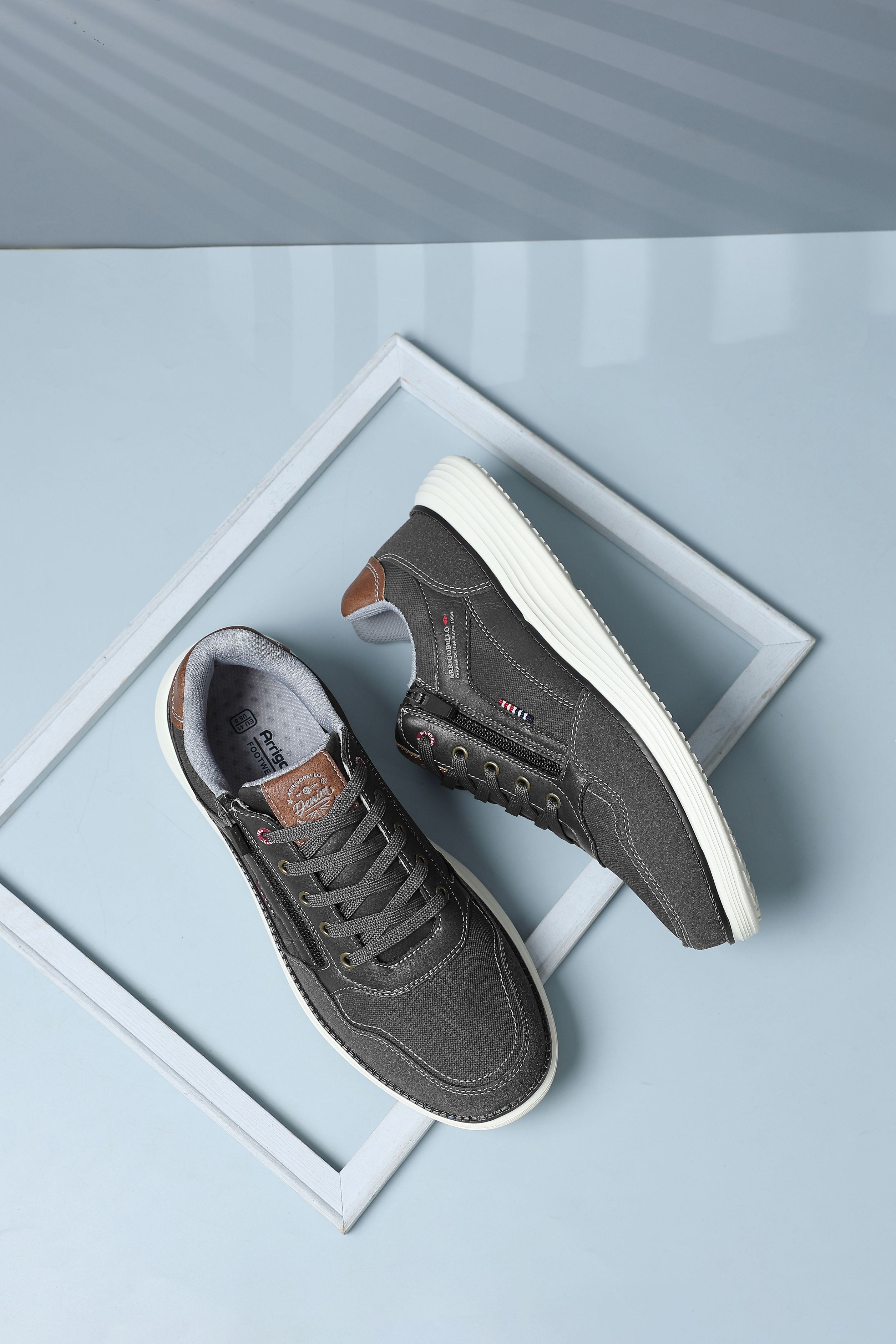 Pantofi casual Bărbați, Model Franco, Piele ecologică, inserții din Piele naturală, Talpă ușoară din Spumă și fermoar funcțional, Arrigo Bello