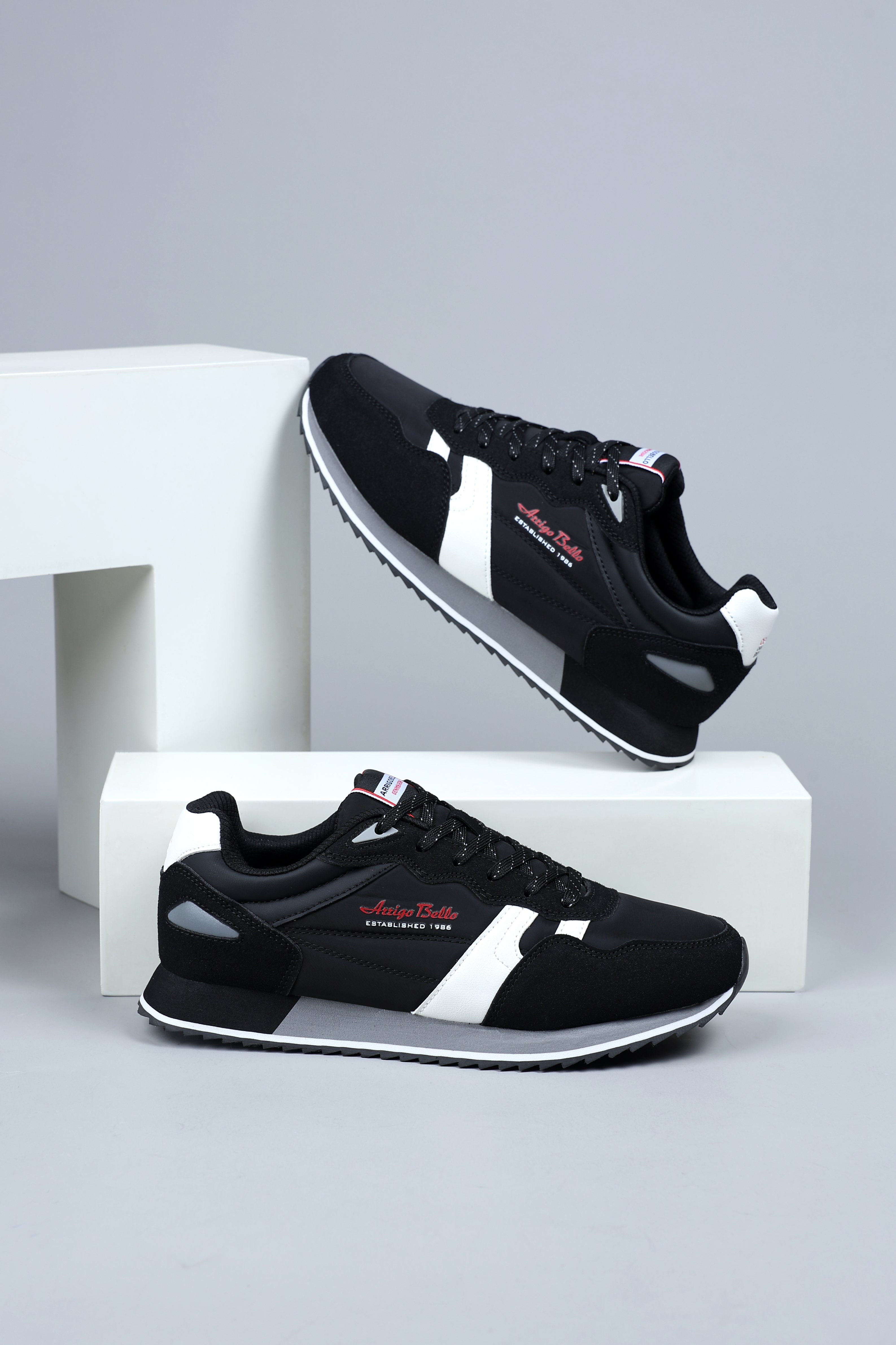 Adidasi casual pentru Barbati, Model Yvar, Realizati din textil- fâș, Insertii piele ecologica, Talpa usoara, Arrigo Bello,Negru