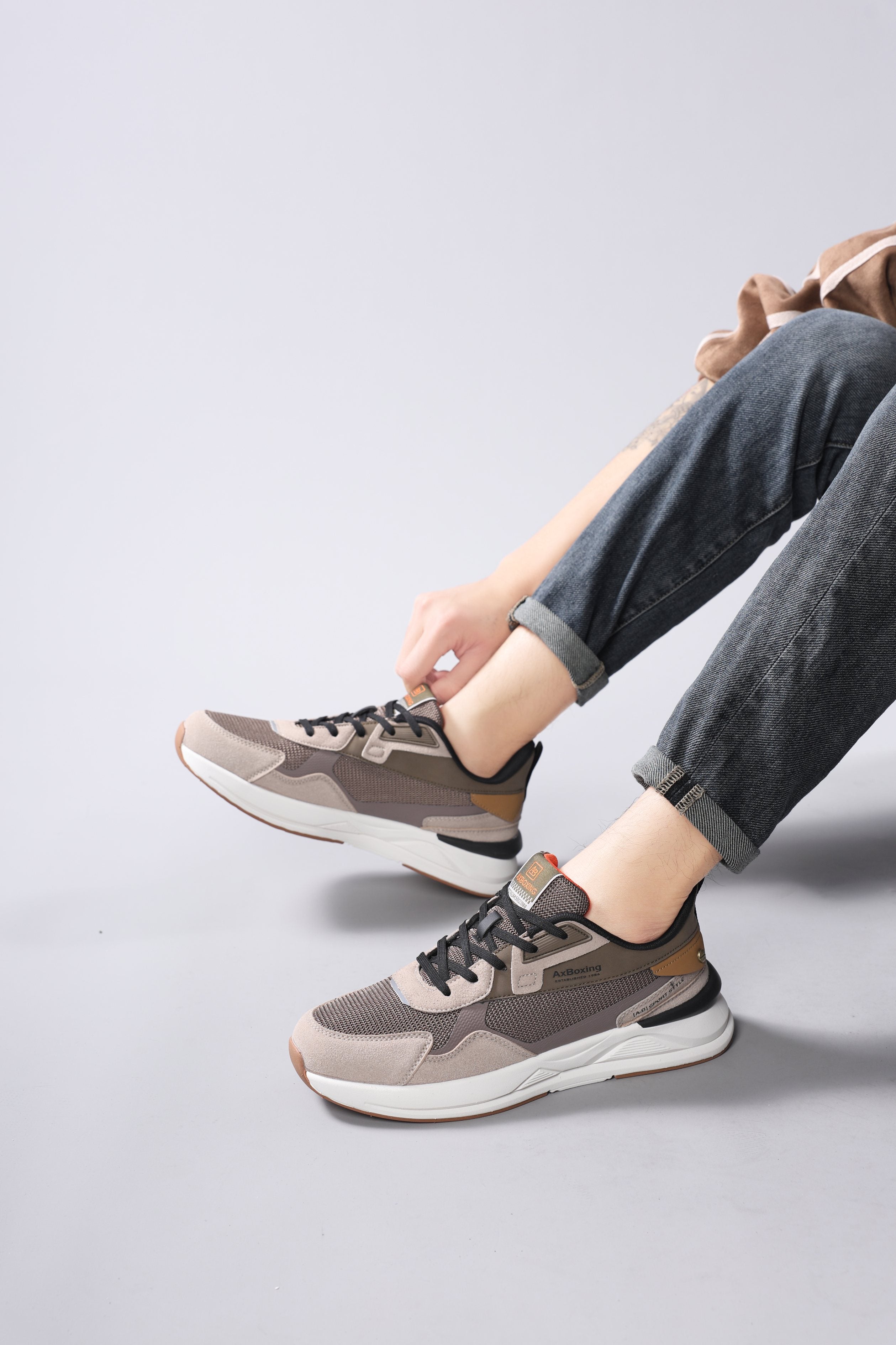 Pantofi sport pentru Barbati, Model Paxo, Realizati din Panza cu insertii piele ecologica, Talap usoara din Spuma, Ax Boxing, Camel
