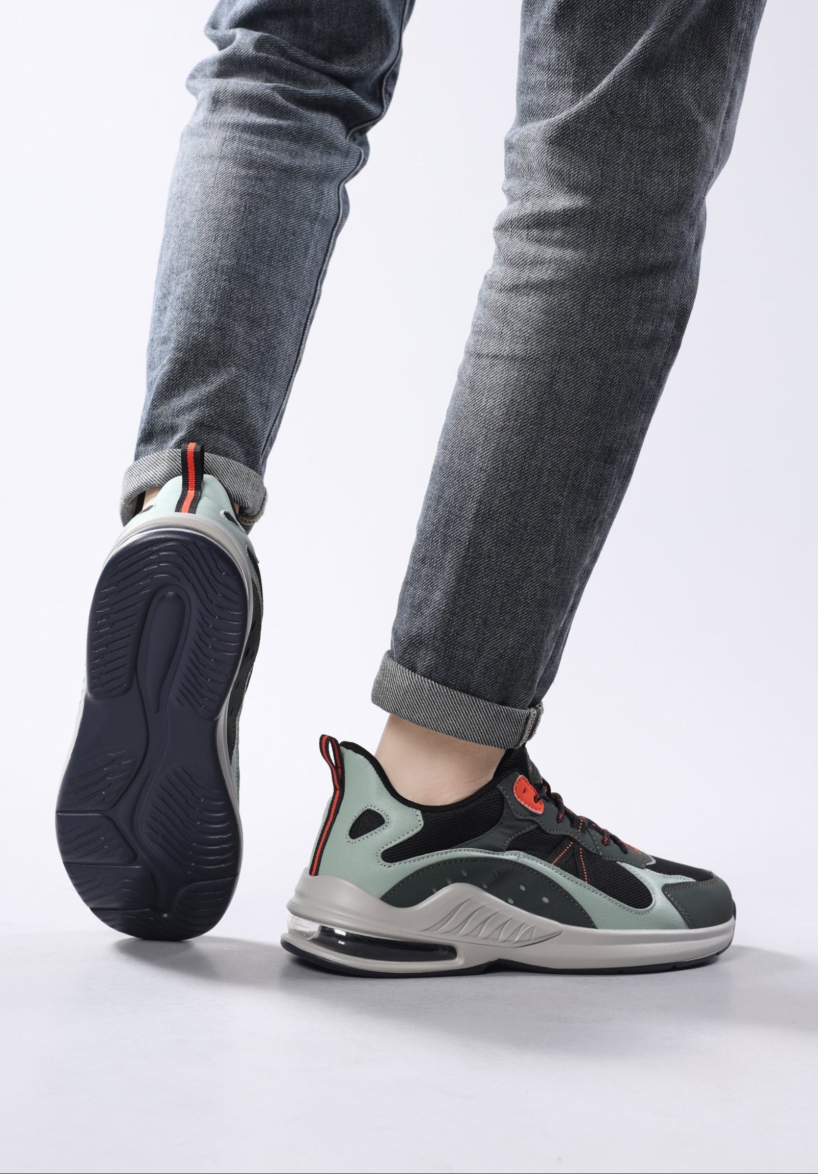 Pantofi sport pentru Barbati, Model Aren, Piele ecologica si Textil, Talpa usoara din spuma cu Perna de aer, Ax Boxing,Khaki