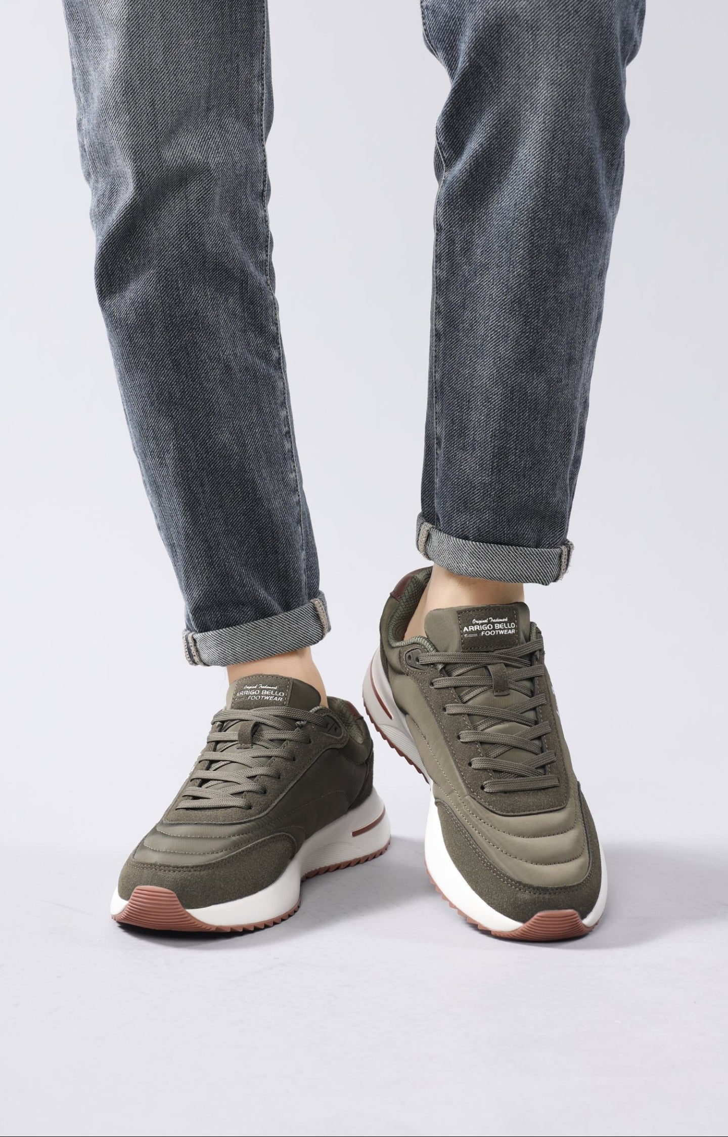 Adidasi casual-sport pentru Barbati, Model Torin, Realizati din textil-fâș si piele ecologica, Talpa usoara, Arrigo Bello, Khaki