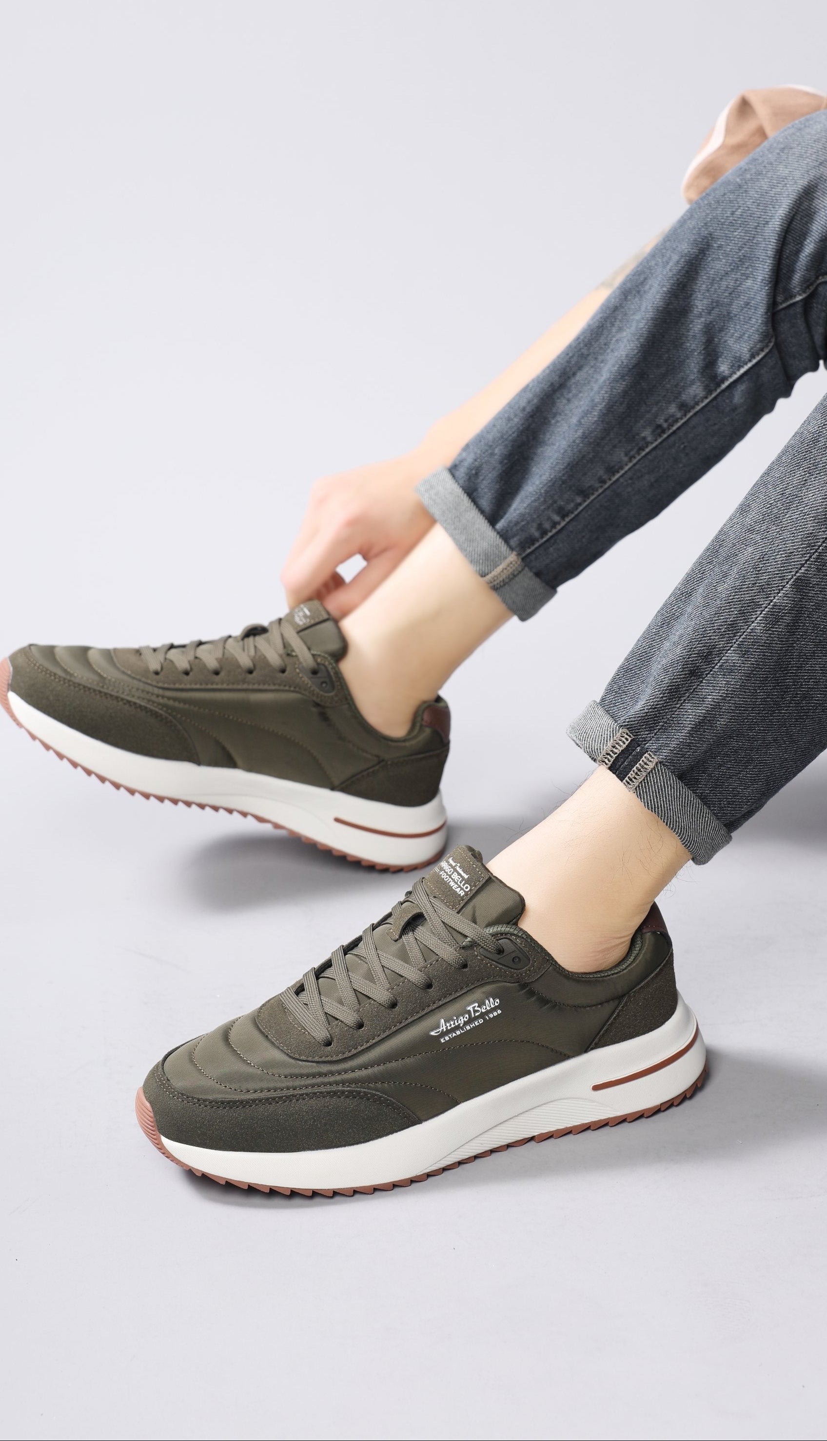 Adidasi casual-sport pentru Barbati, Model Torin, Realizati din textil-fâș si piele ecologica, Talpa usoara, Arrigo Bello, Khaki