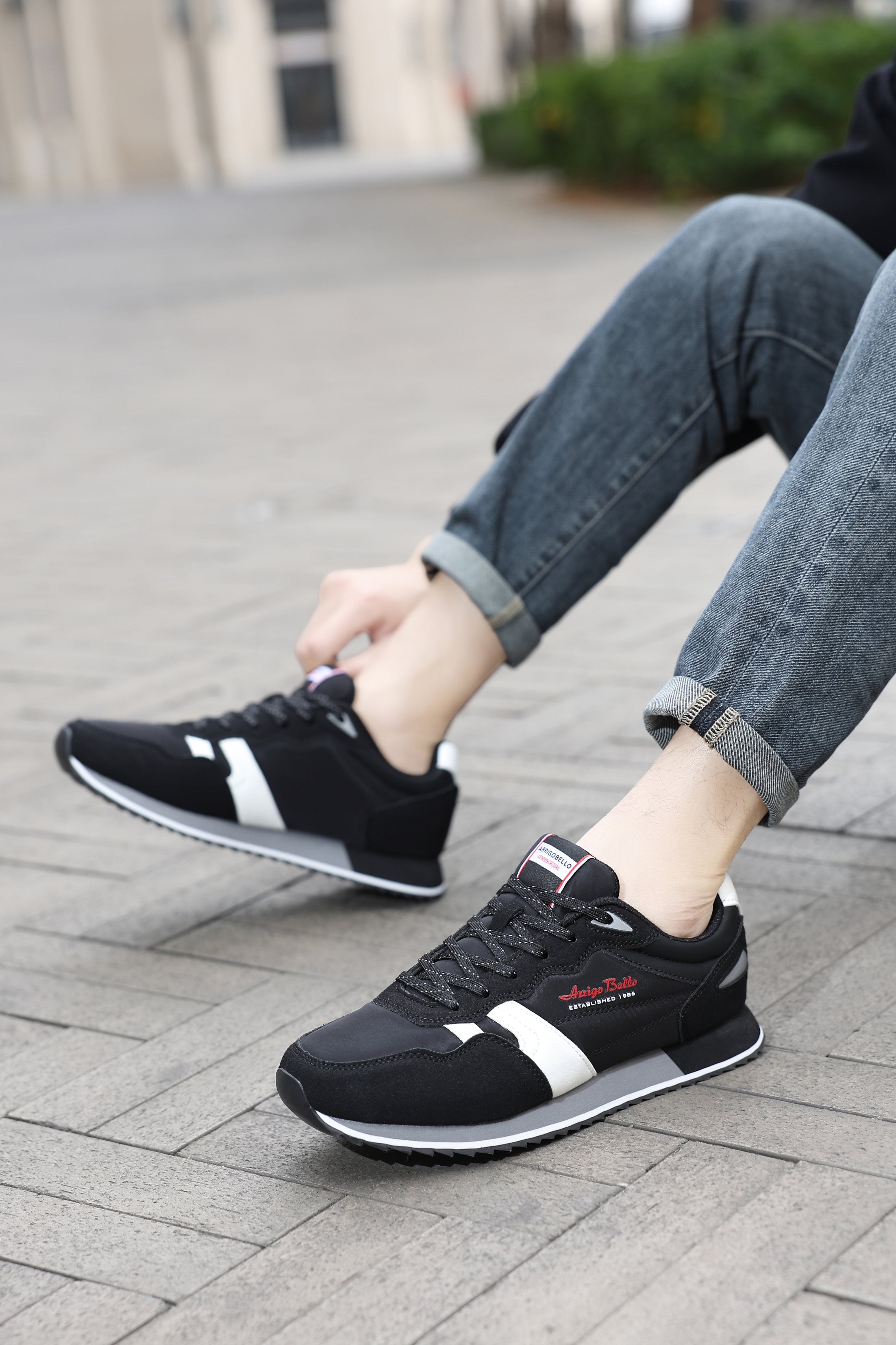 Adidasi casual pentru Barbati, Model Yvar, Realizati din textil- fâș, Insertii piele ecologica, Talpa usoara, Arrigo Bello,Negru