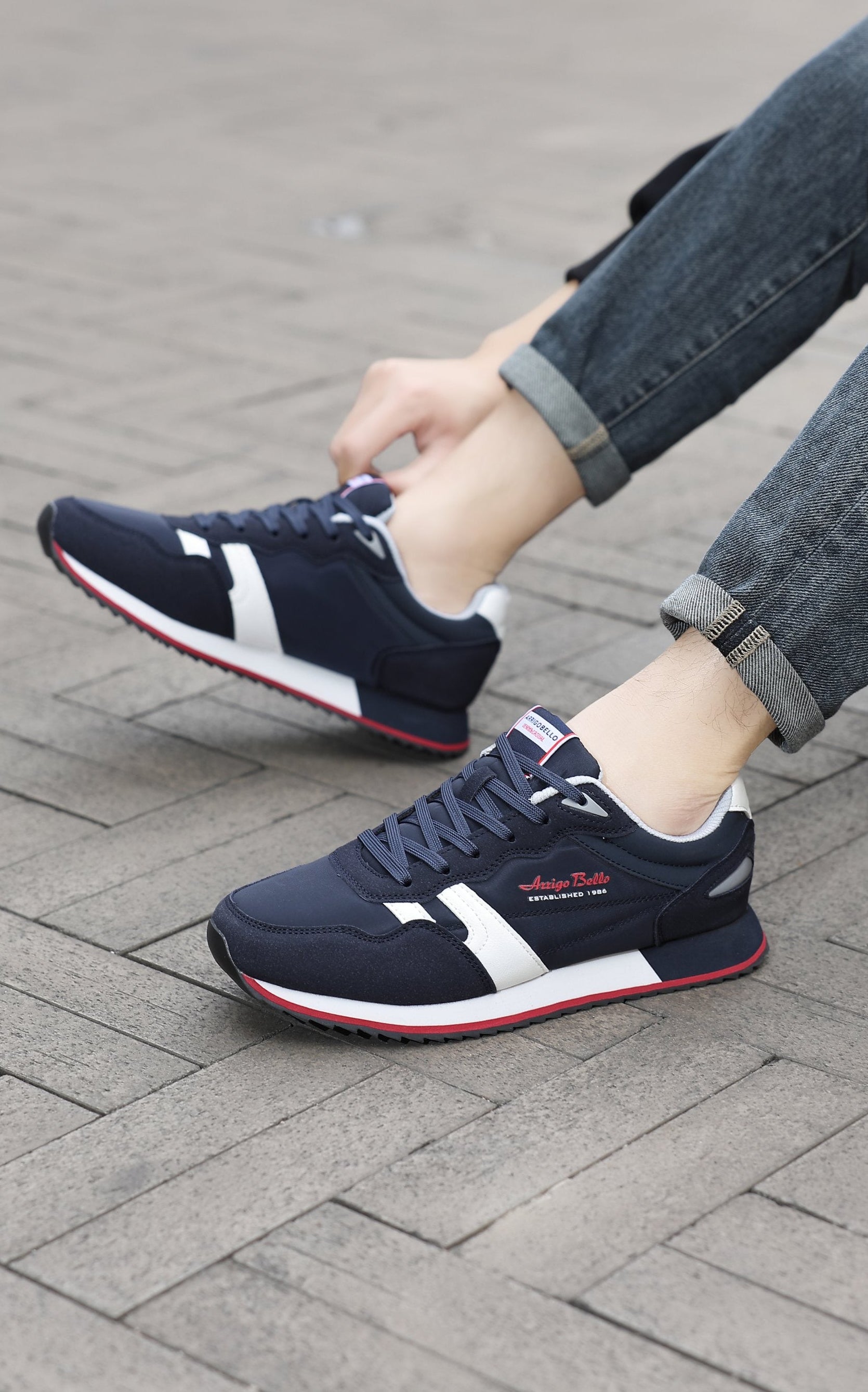 Adidasi casual pentru Barbati, Model Yvar, Realizati din textil- fâș, Insertii piele ecologica, Talpa usoara, Arrigo Bello,Bleumarin