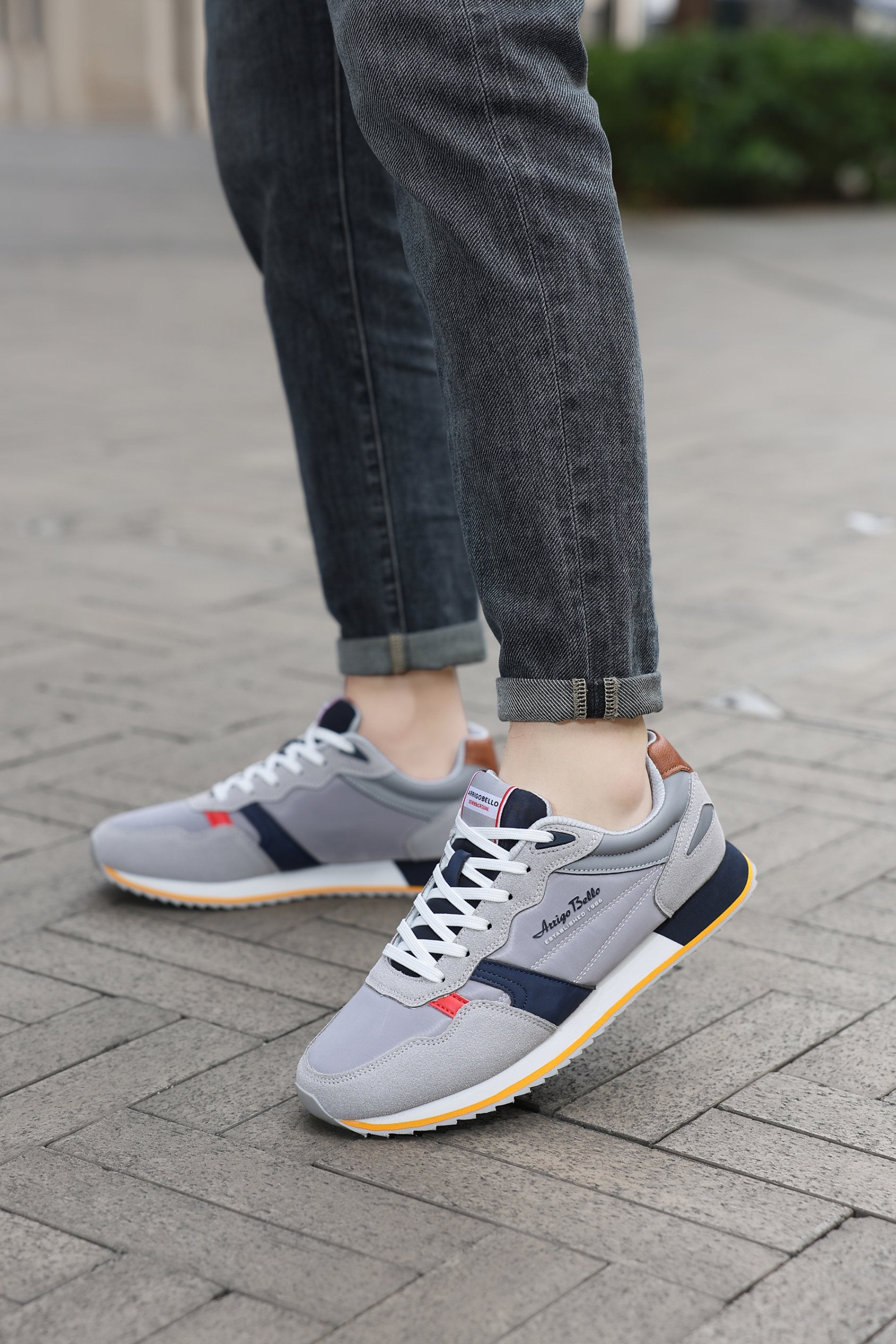 Adidasi casual pentru Barbati, Model Yvar, Realizati din textil- fâș, Insertii piele ecologica, Talpa usoara, Arrigo Bello,Gri