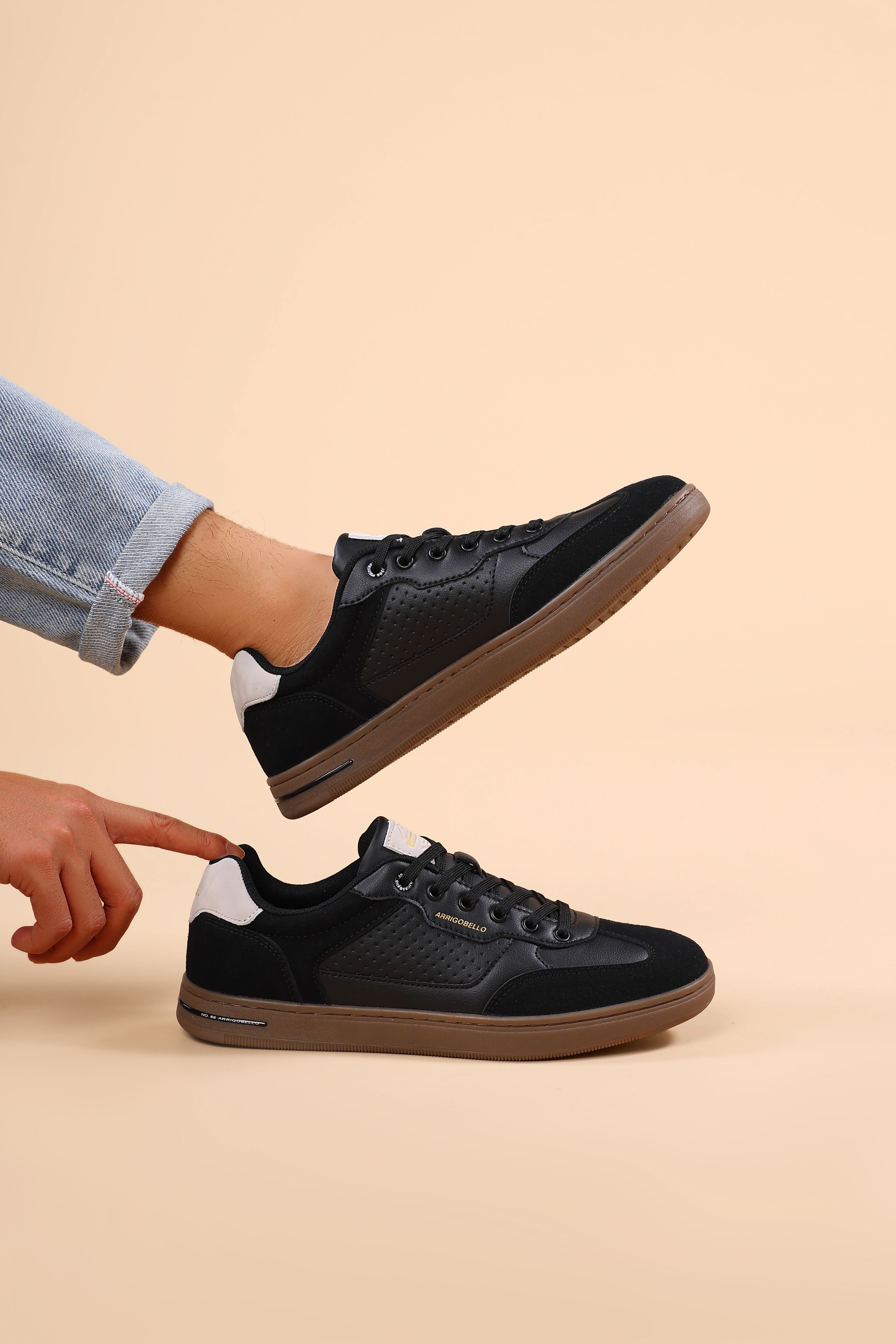 Adidasi casual pentru Barbati, Model Lucis, Talpa cusuta, Piele ecologica, Tip tenesi, Arrigo Bello,Negru