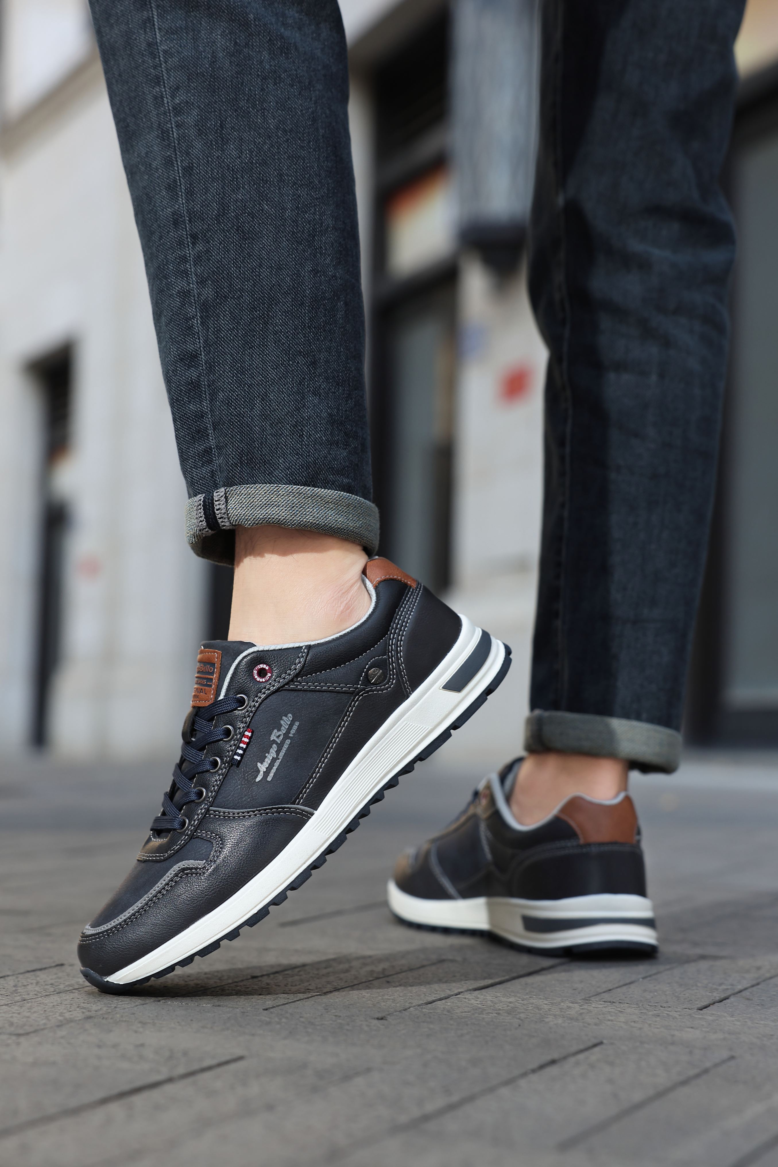 Adidasi casual pentru Barbati, Model Bastian, Piele ecologica, Inchidere sireturi, Arrigo Bello, Bleumarin