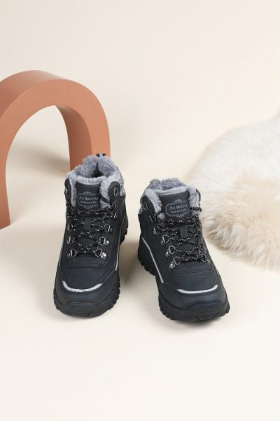 Ghete Imblanite pentru Femei si Copii, Model Amyri, Piele Ecologica, Talpa Antiderapanta cu striatii, Confortabile si Calduroase, Ax Boxing, Negru