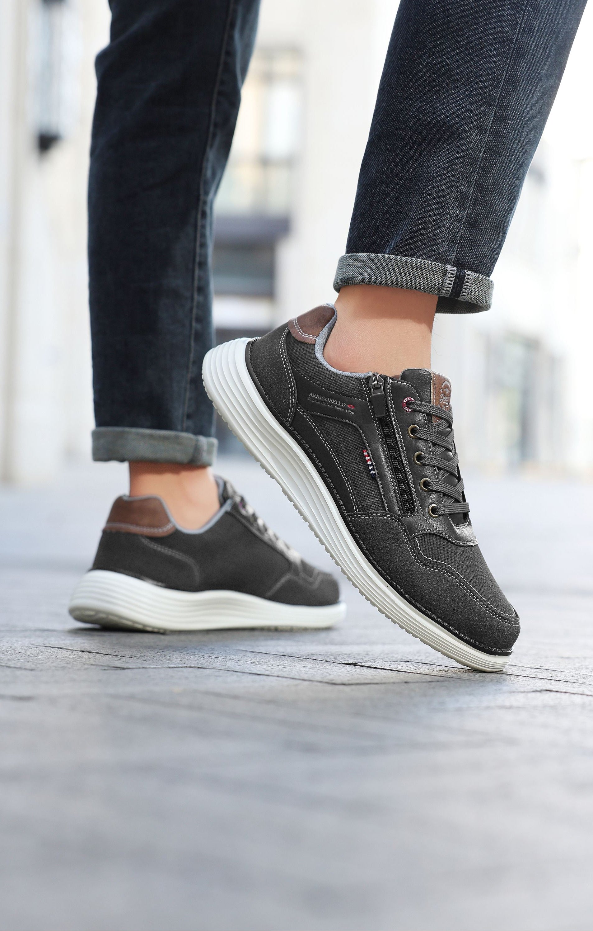 Adidasi casual Bărbați, Model Franco, Piele ecologică, inserții din Piele naturală, Talpă ușoară din Spumă, fermoar funcțional, Arrigo Bello,Gri