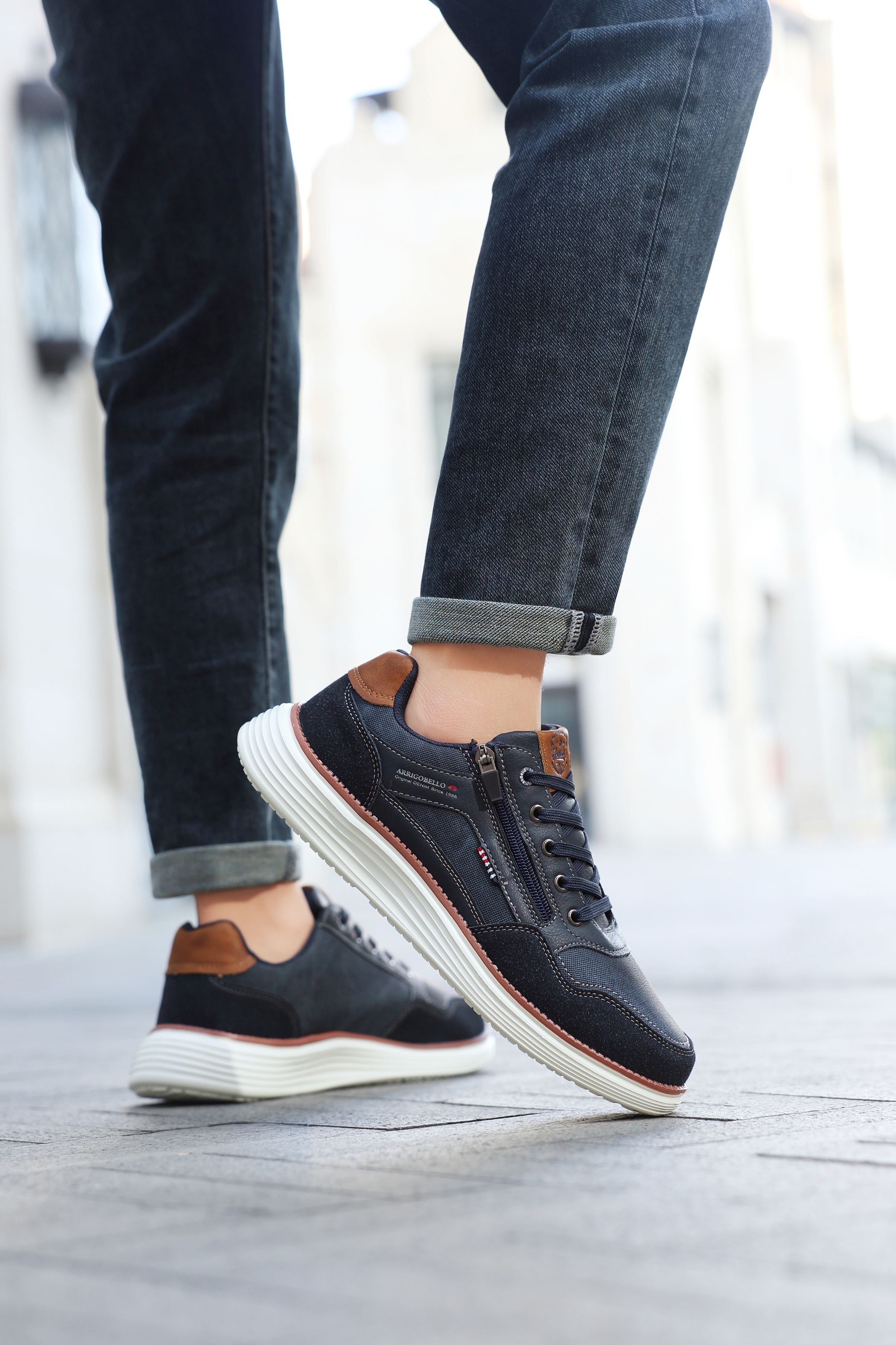 Adidasi casual Bărbați, Model Franco, Piele ecologică, inserții din Piele naturală, Talpă ușoară din Spumă, fermoar funcțional, Arrigo Bello,Bleumarin