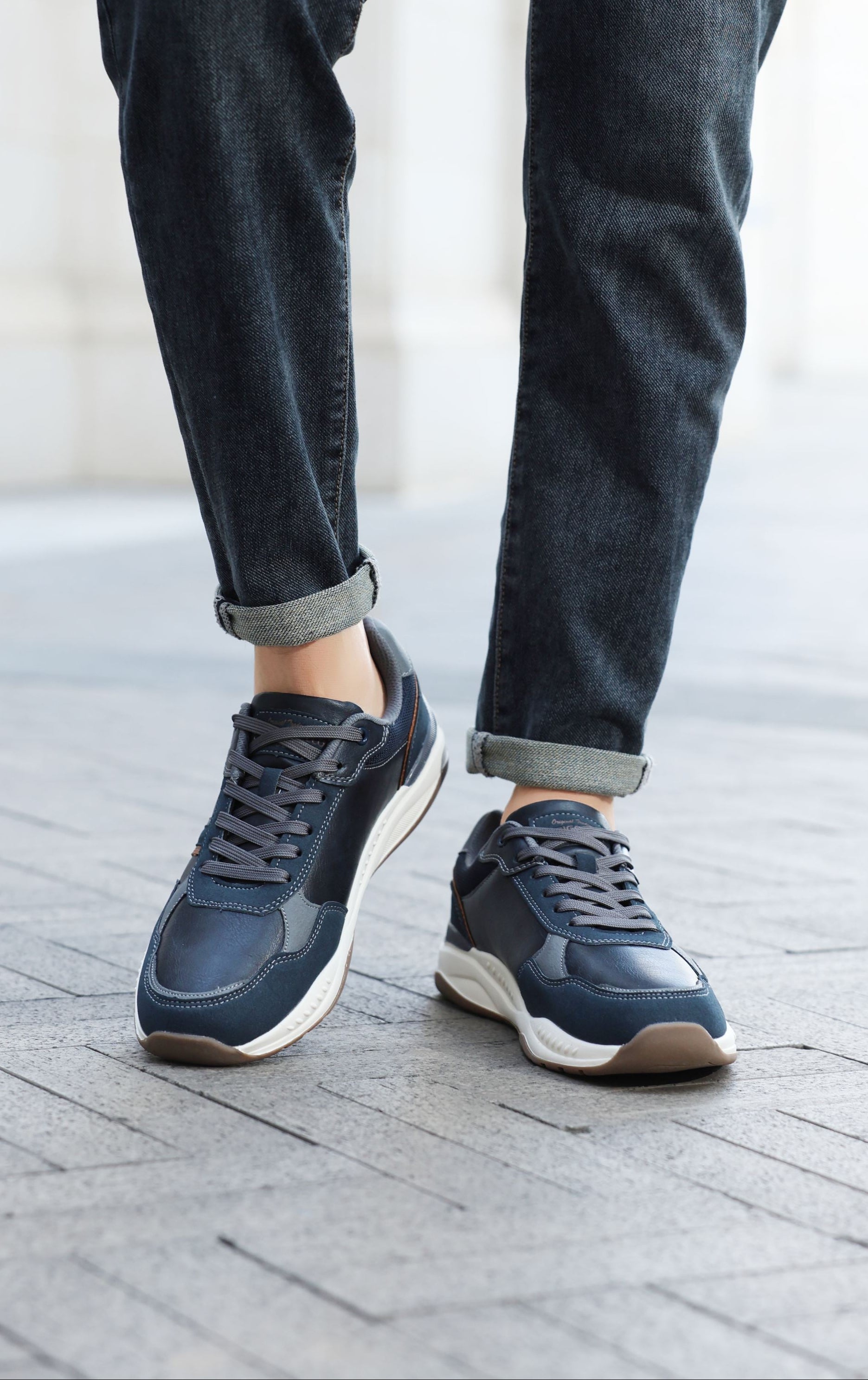 Adidasi casual pentru Barbati, Model Ares, Piele ecologica premium, Talpa usoara, Arrigo Bello, Bleumarin