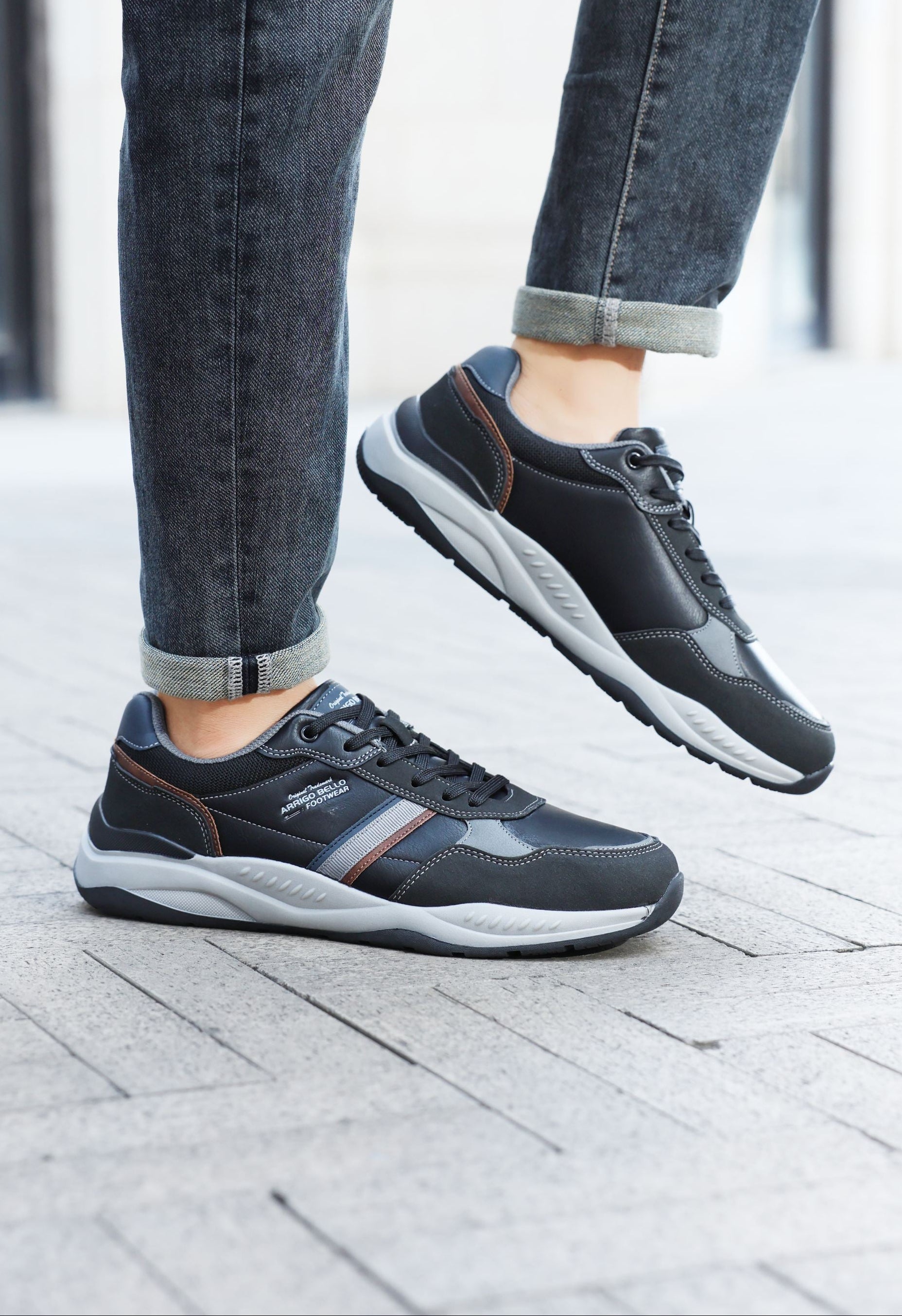 Adidasi casual pentru Barbati, Model Ares, Piele ecologica premium, Talpa usoara, Arrigo Bello, Negru