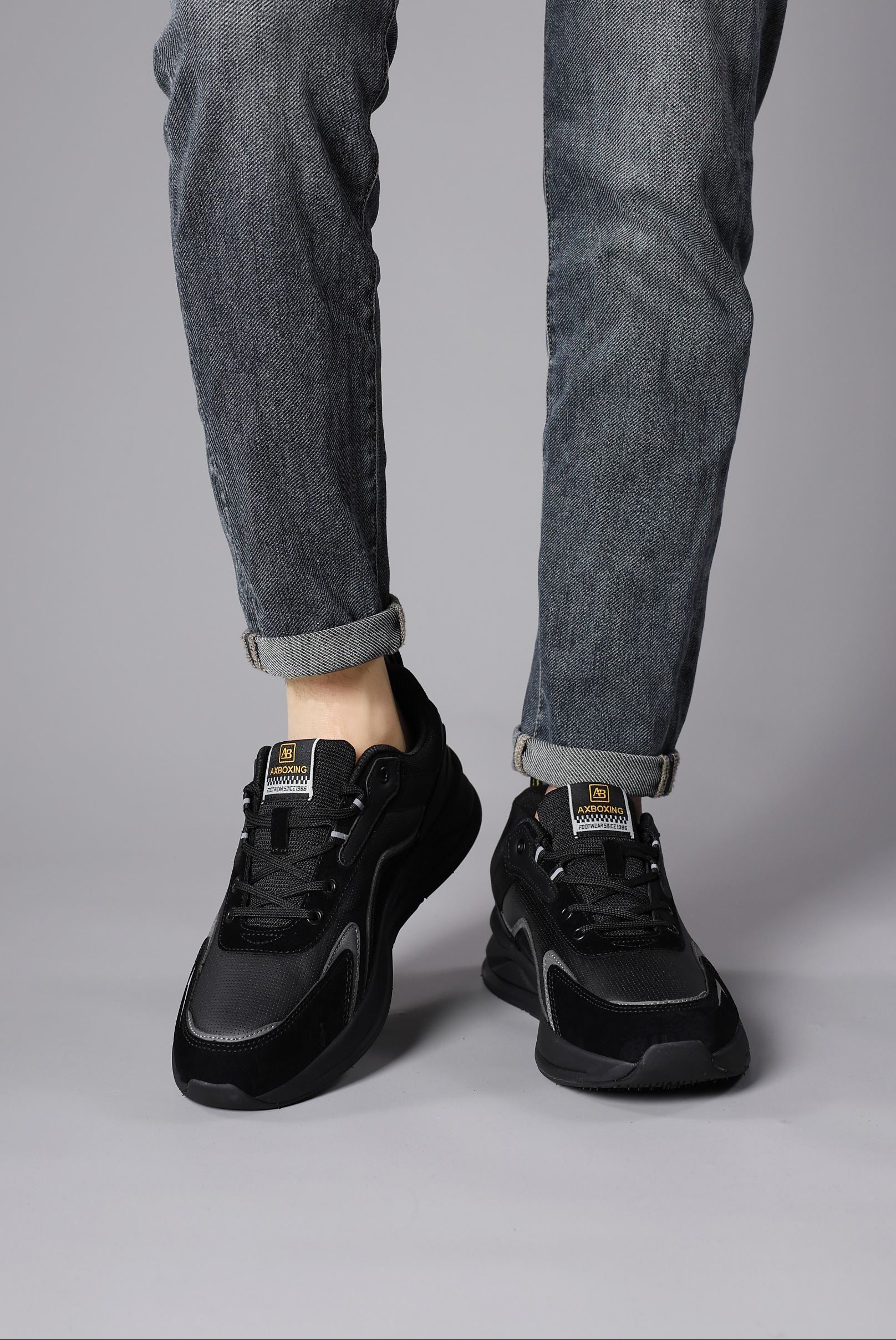 Adidasi sport Barbati, Model Kairo, Talpa usoara din spuma, Piele ecologica, Comozi si rezistenti, Ax Boxing,Negru