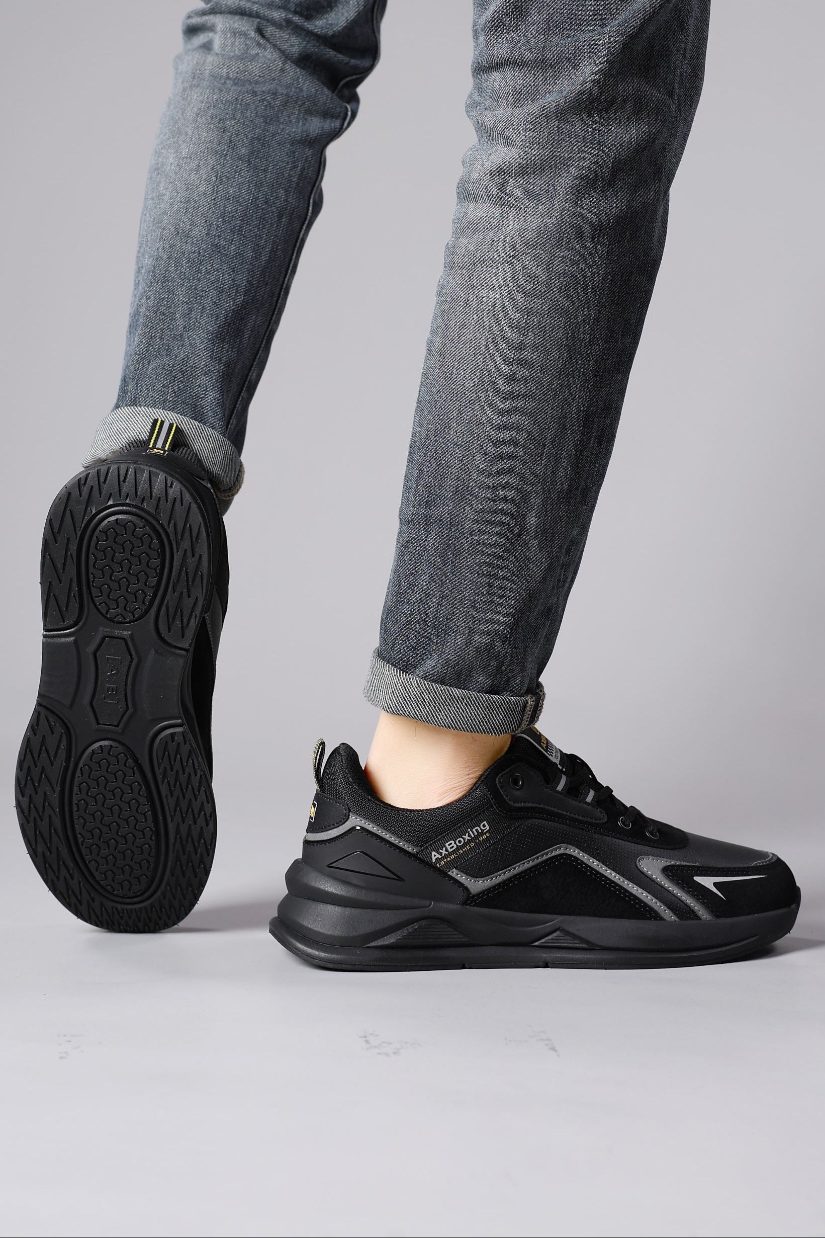 Adidasi sport pentru Unisex, Model Loris, Talpa usoara de spuma, Piele ecologica, Ax Boxing, Negru