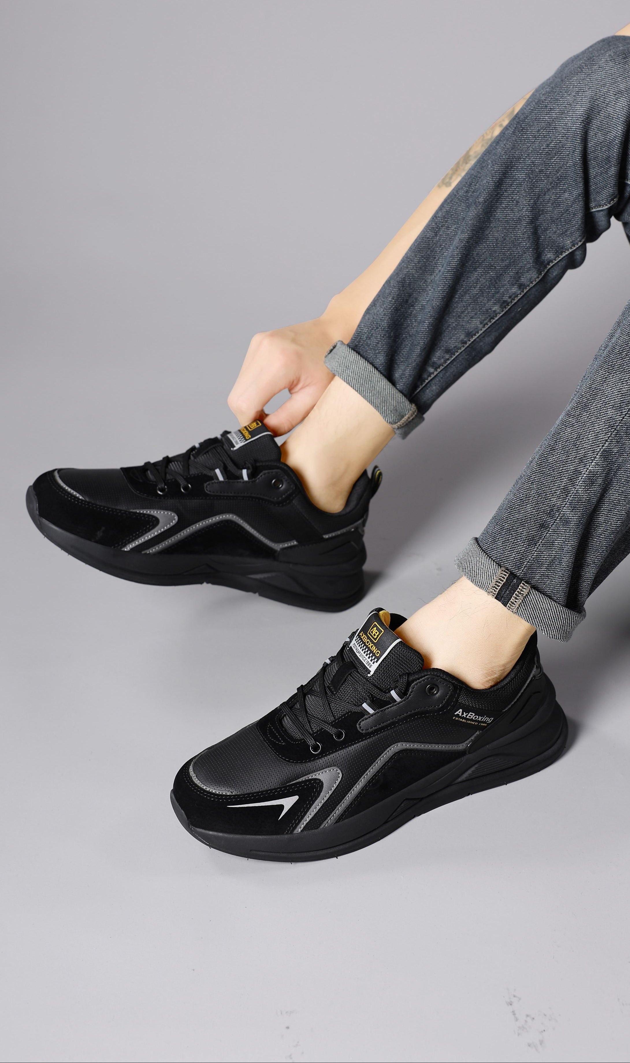 Adidasi sport Barbati, Model Kairo, Talpa usoara din spuma, Piele ecologica, Comozi si rezistenti, Ax Boxing,Negru