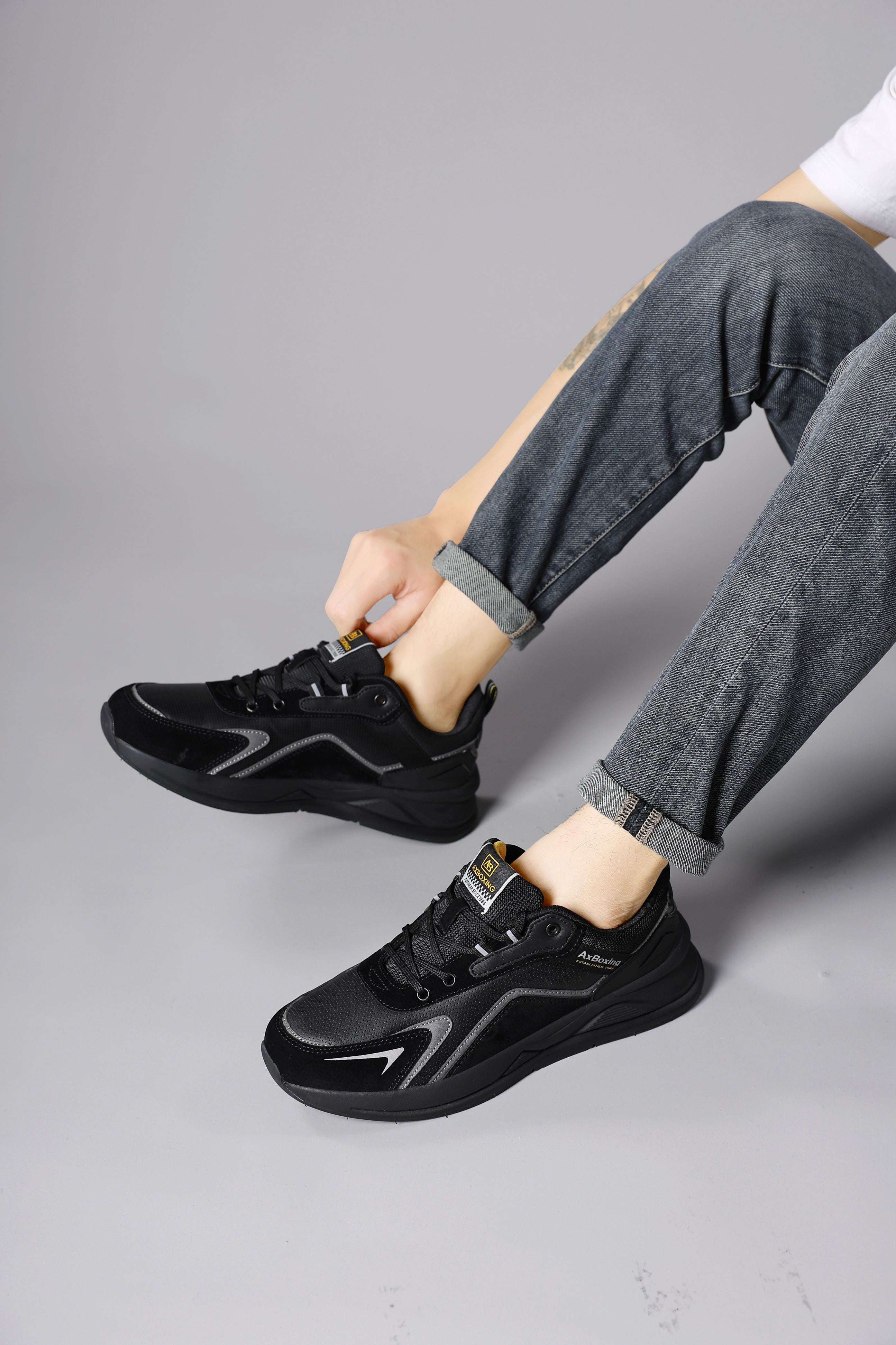 Adidasi sport Barbati, Model Kairo, Talpa usoara din spuma, Piele ecologica, Comozi si rezistenti, Ax Boxing,Negru