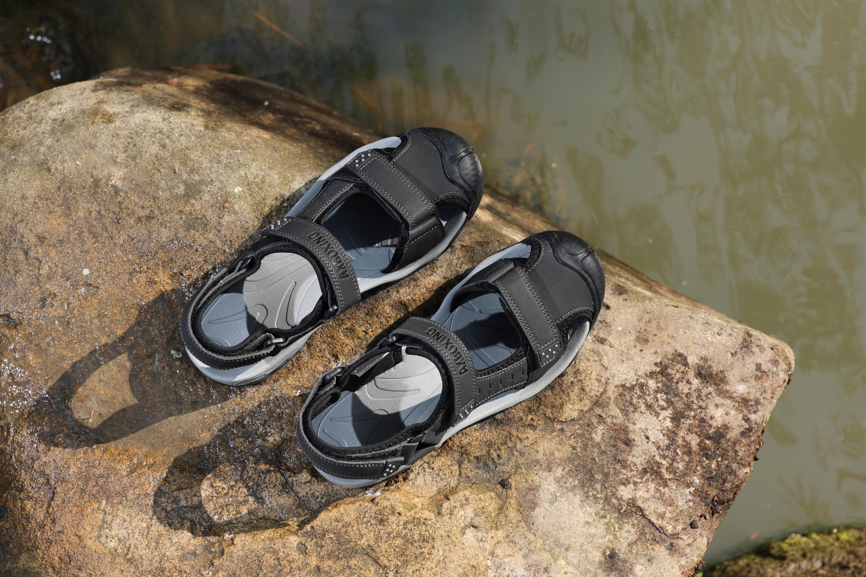 Sandale Silas pentru Barbati din Piele Ecologica Premium,Inchidere arici, Protectie Degete,Talpa usoara, Ax Boxing