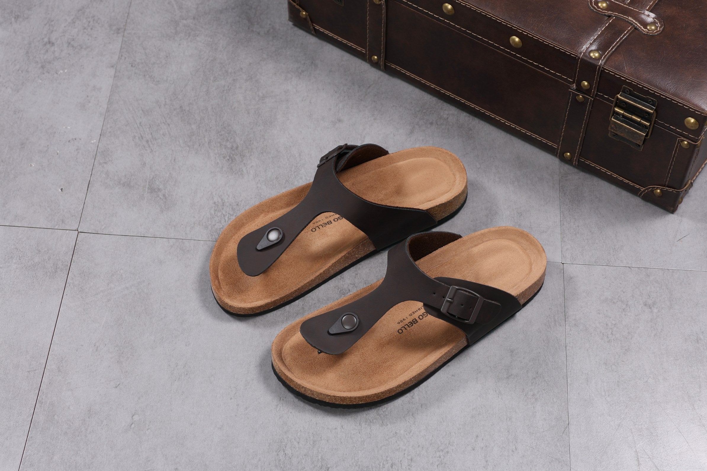 Papuci pentru Bărbați,Model Alexi, Talpă Ergonomica, Materiale Premium, Casual, Arrigo Bello,Maro