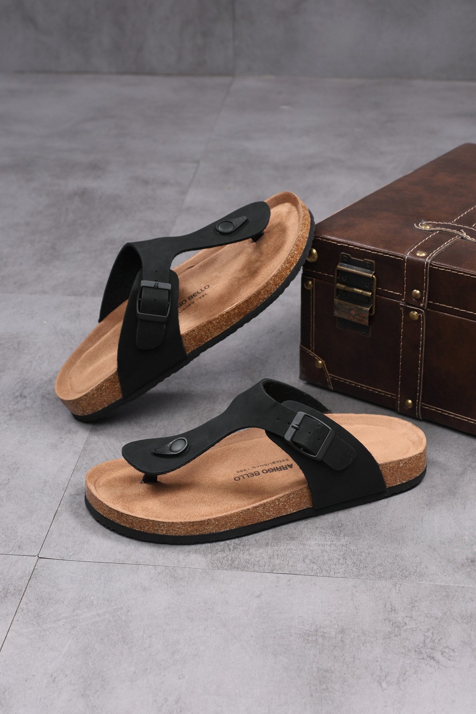 Papuci pentru Bărbați,Model Alexi, Talpă Ergonomica, Materiale Premium, Casual, Arrigo Bello, Negru