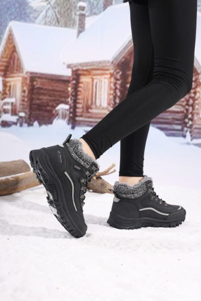 Ghete Imblanite pentru Femei si Copii, Model Amyri, Piele Ecologica, Talpa Antiderapanta cu striatii, Confortabile si Calduroase, Ax Boxing, Negru