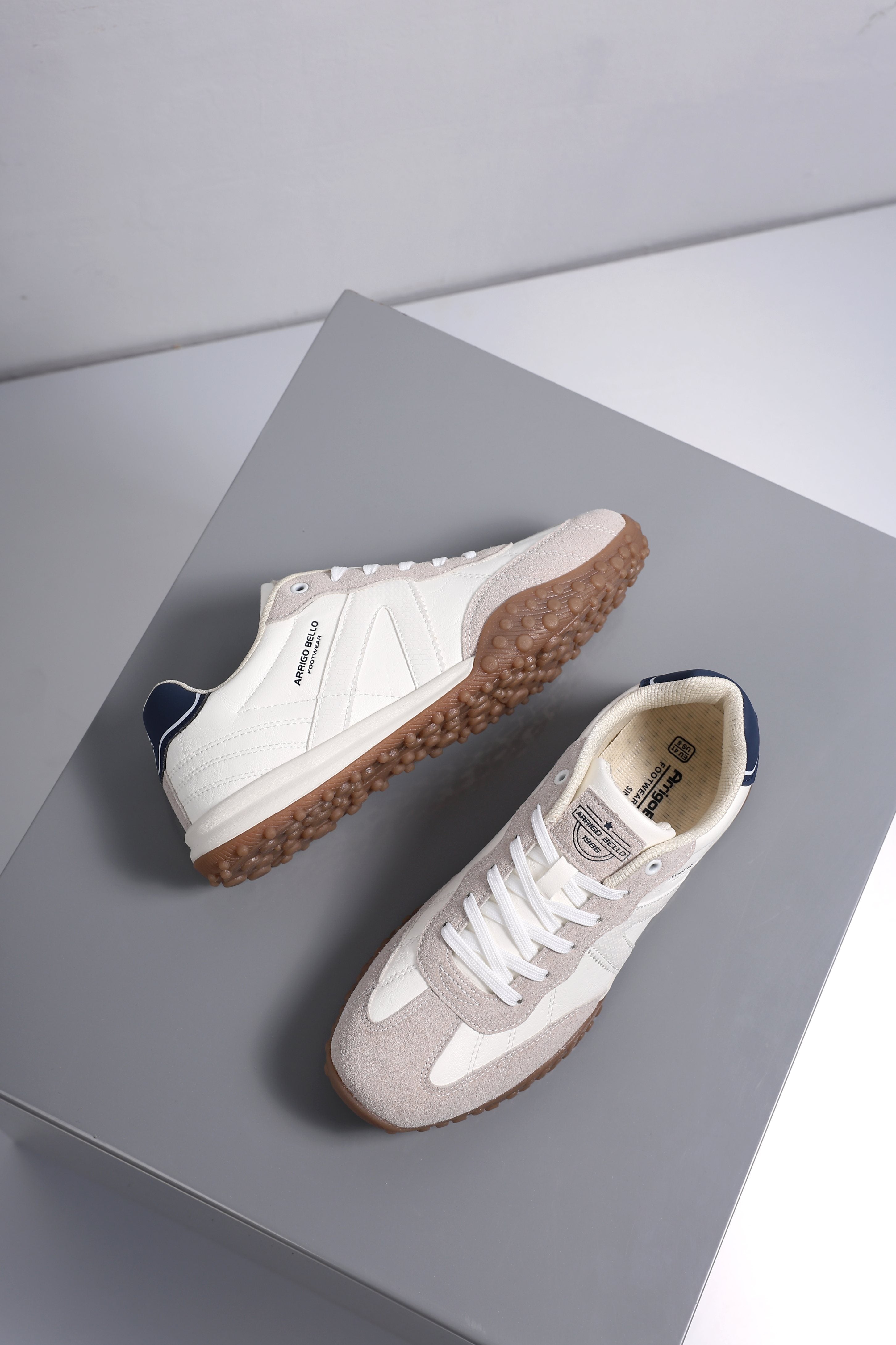 Adidasi casual pentru Barbati, Model Yago, Piele ecologica, Talpa flexibila, antiderapanta, Arrigo Bello, Alb