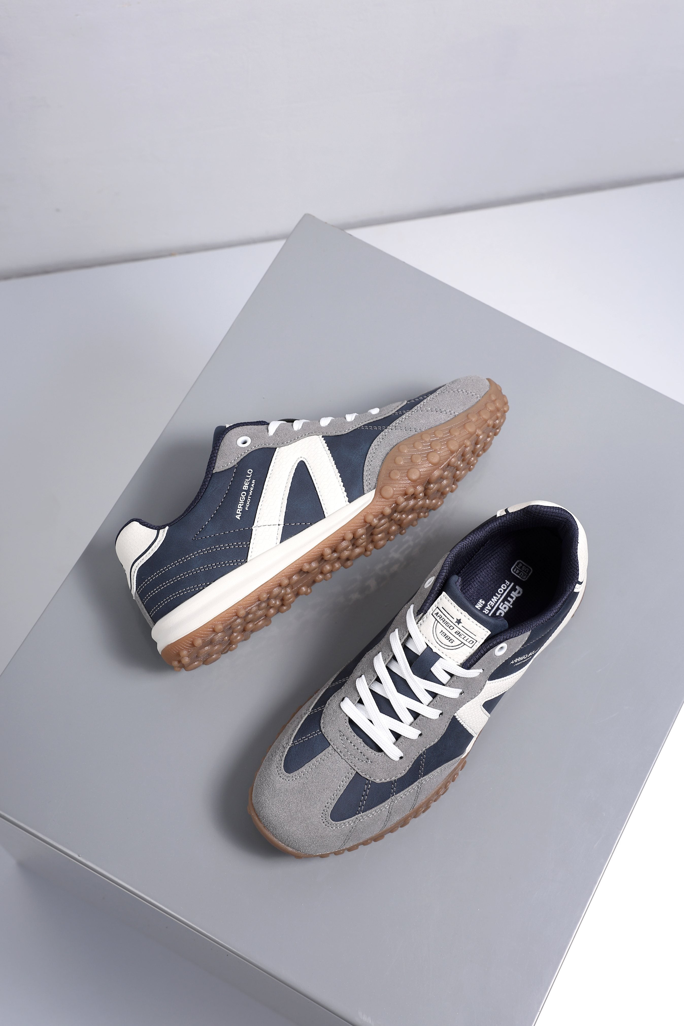 Adidasi casual pentru Barbati, Model Yago, Piele ecologica, Talpa flexibila, antiderapanta, Arrigo Bello, Bleumarin