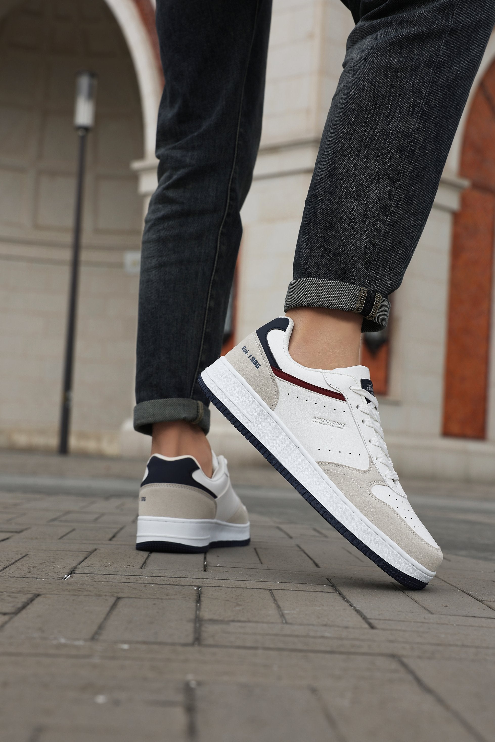 Adidasi Casual pentru Bărbați, Model Gavin, Piele Ecologică Premium, Talpă Groasă Cusută, AX Boxing,Alb-gri