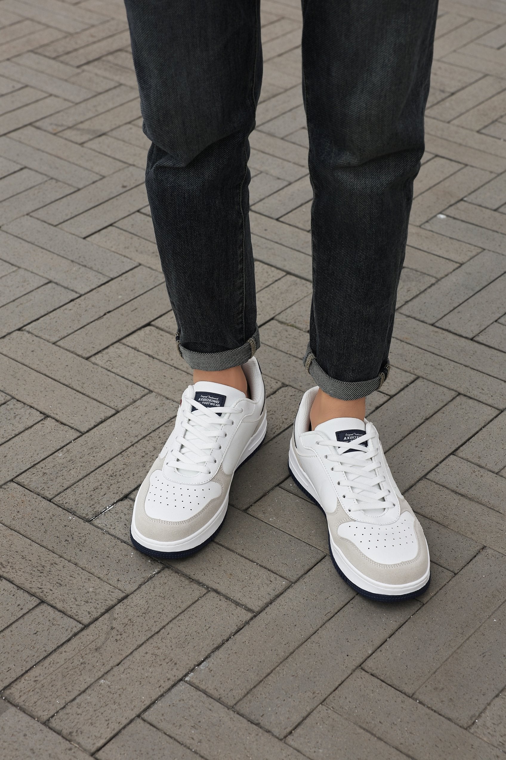 Adidasi Casual pentru Bărbați, Model Gavin, Piele Ecologică Premium, Talpă Groasă Cusută, AX Boxing,Alb-gri
