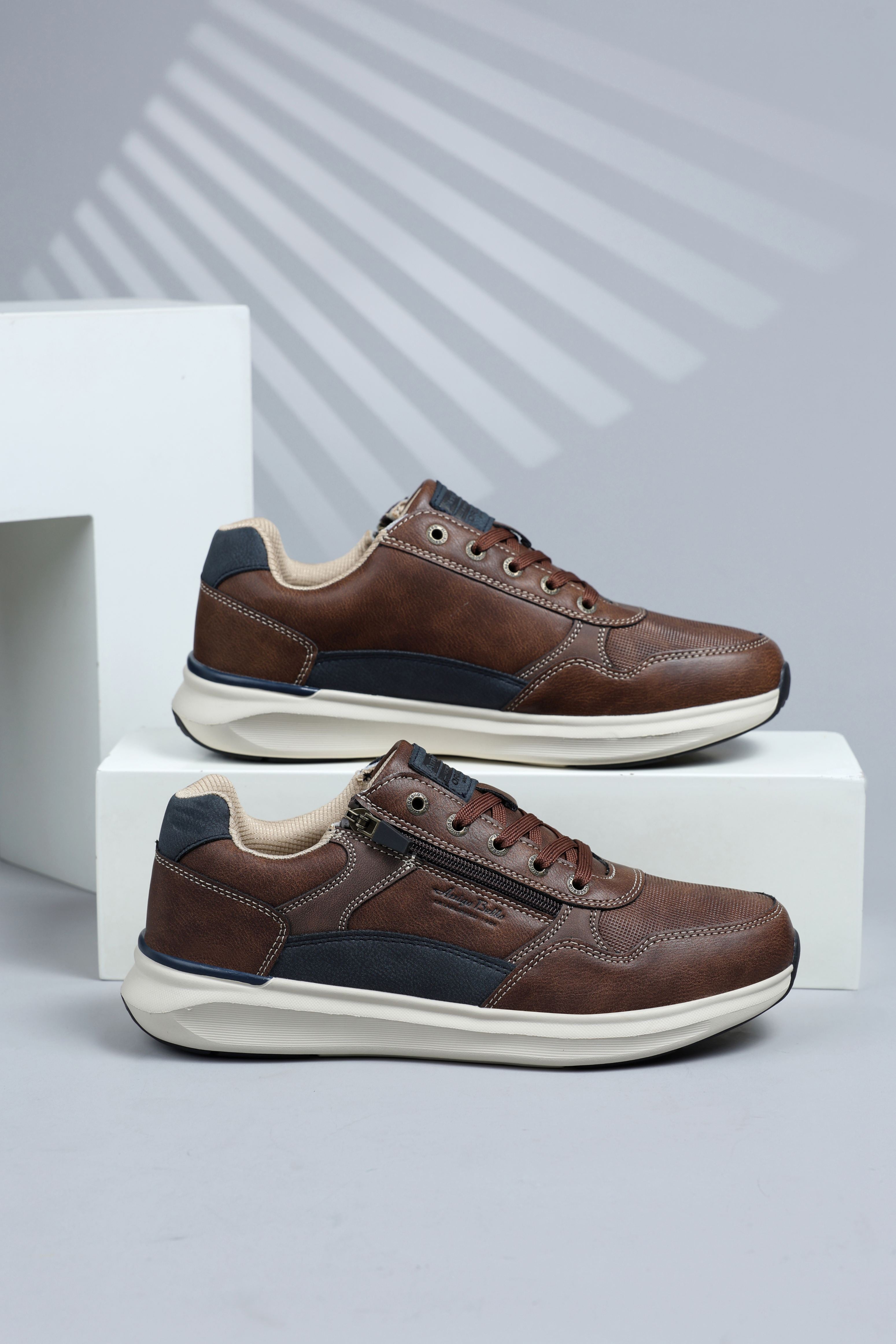 Pantofi casual-sport pentru Barbati, Model Soren, Talpa usoara de spuma, Piele ecologica, Fermoar functional, Arrigo Bello