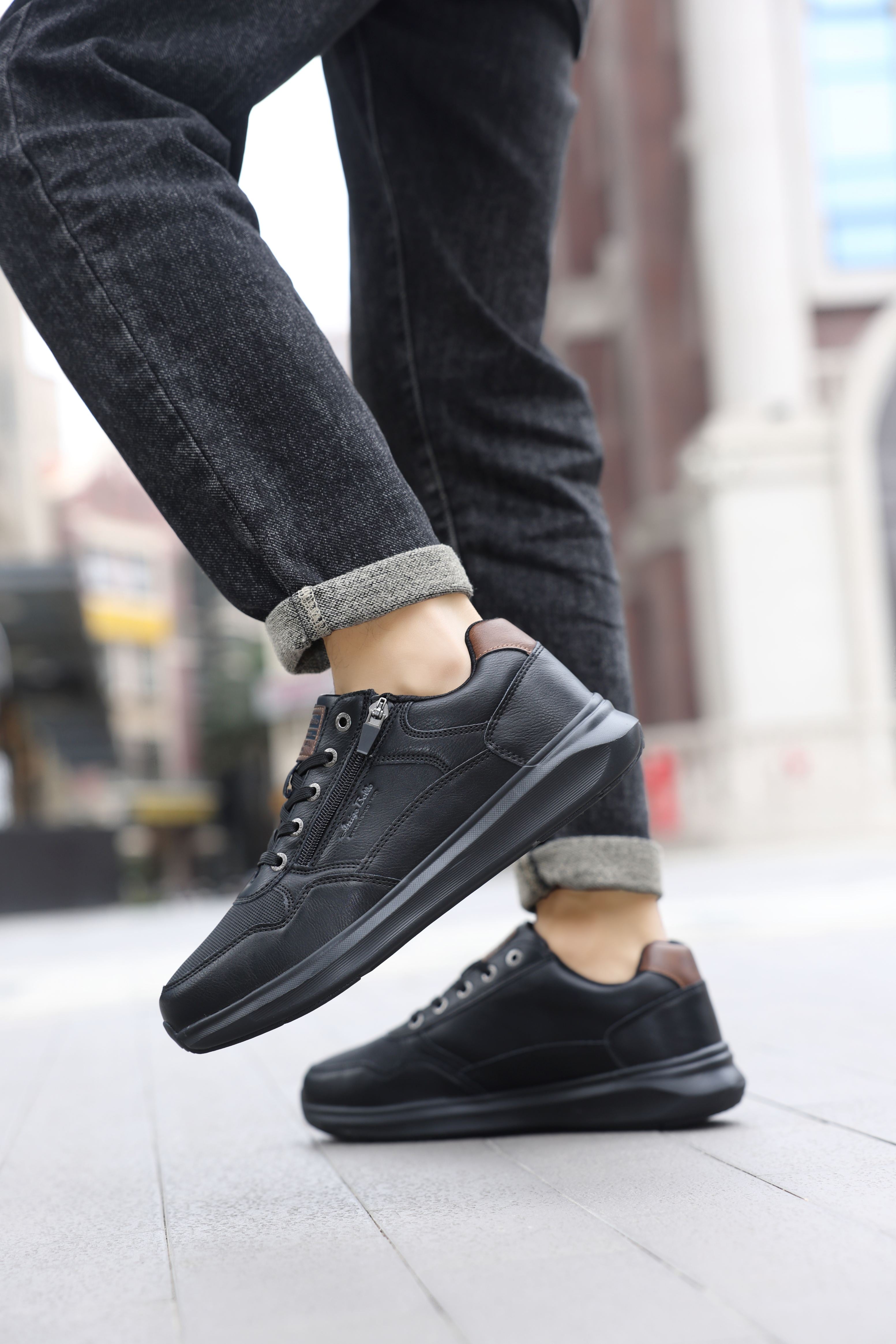 Adidasi casual-sport pentru Barbati, Model Soren, Talpa usoara de spuma, Piele ecologica, Fermoar functional, Arrigo Bello, Maro