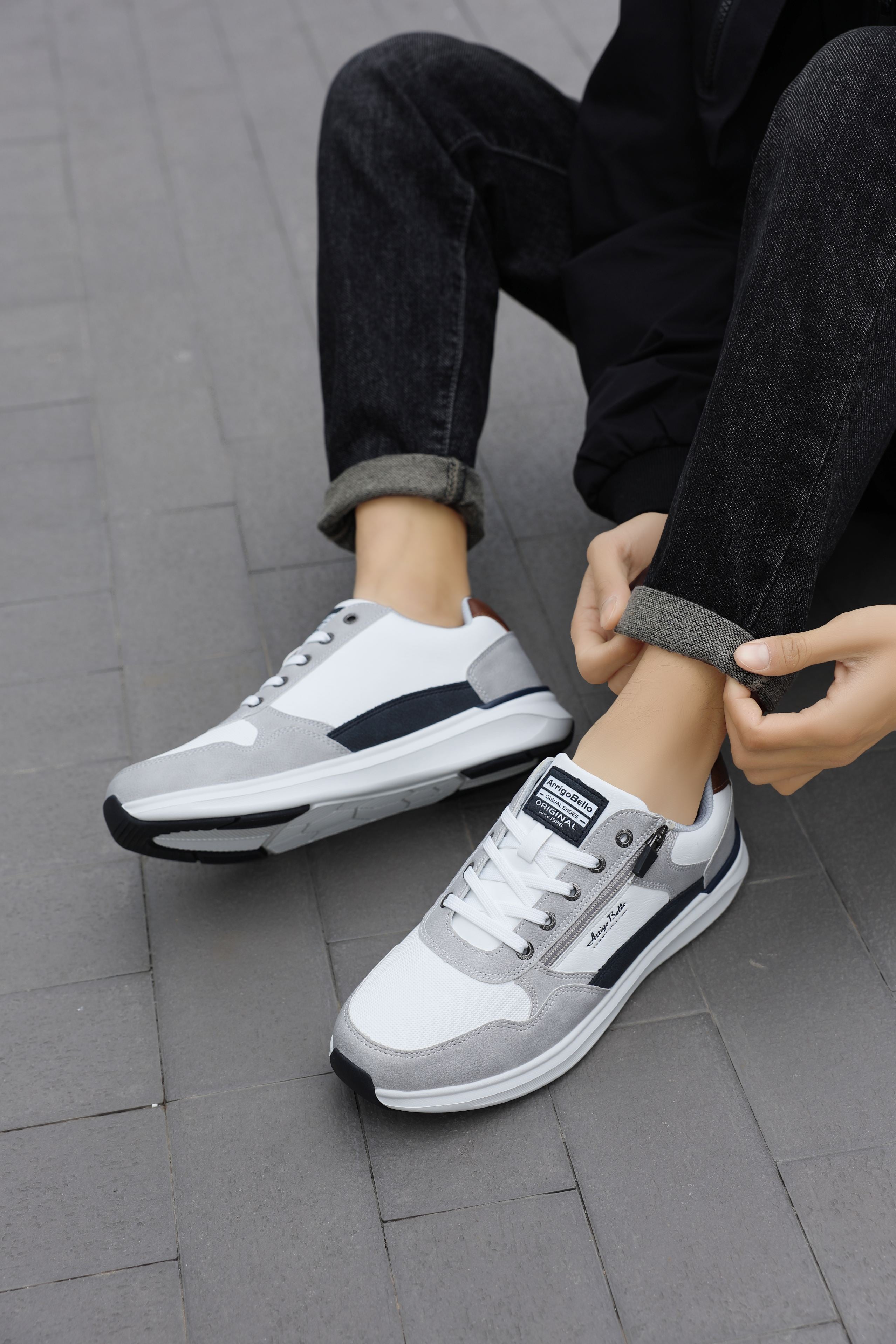 Adidasi casual-sport pentru Barbati, Model Soren, Talpa usoara de spuma, Piele ecologica, Fermoar functional, Arrigo Bello, Alb